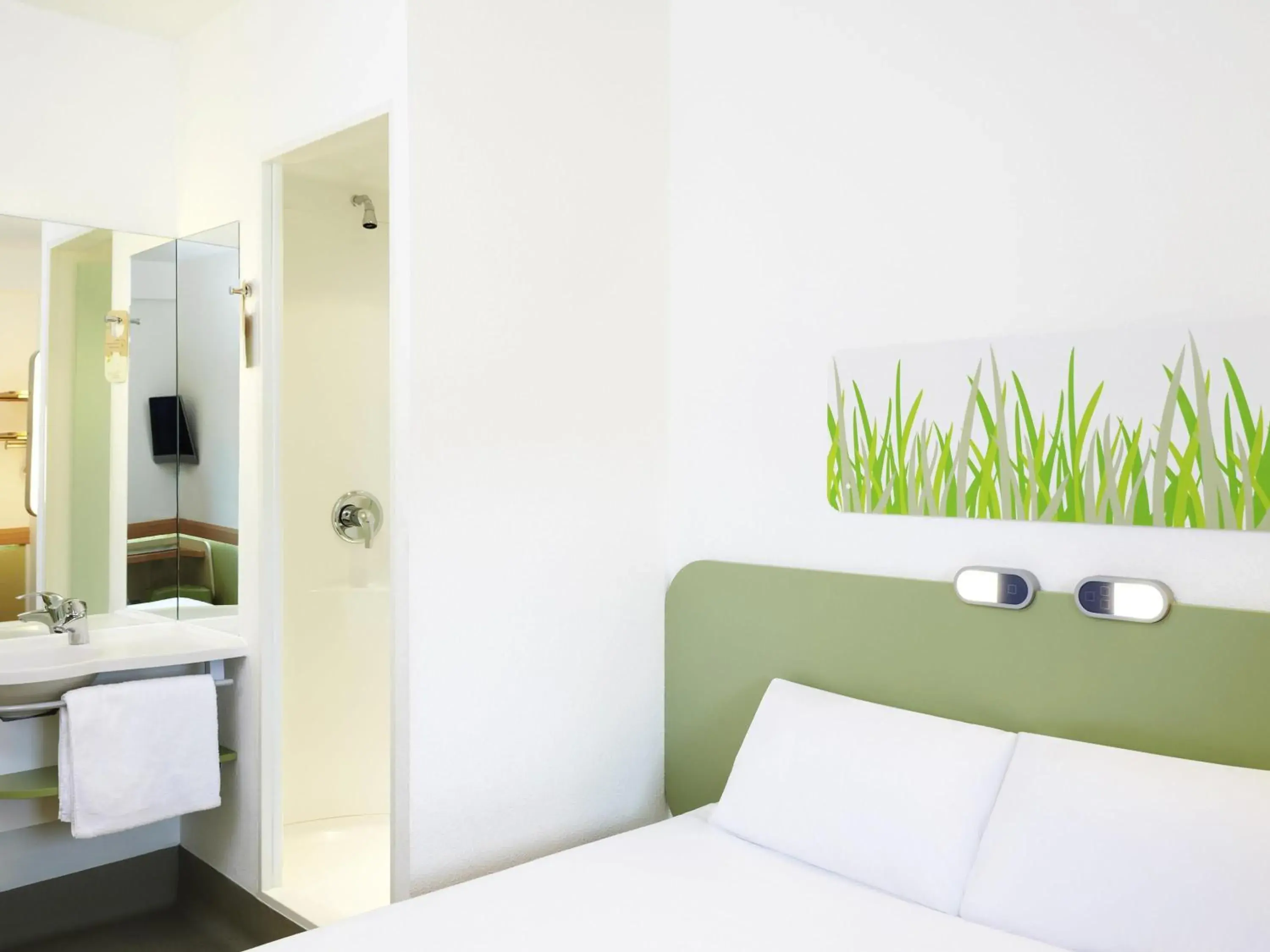 Double Room in ibis budget Newport Double Room in ibis budget Newport