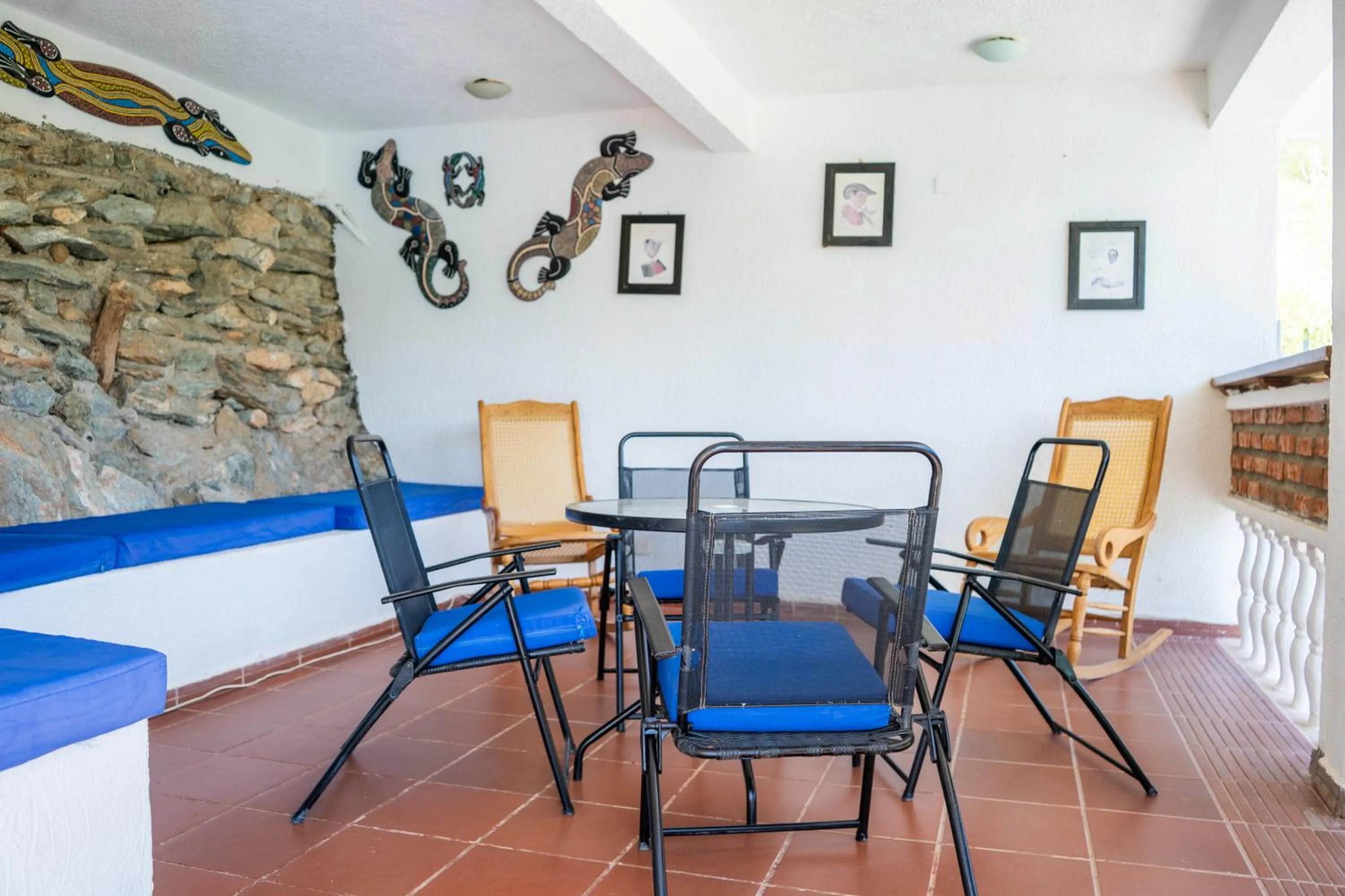Seating area in Hotel Bahia Taganga