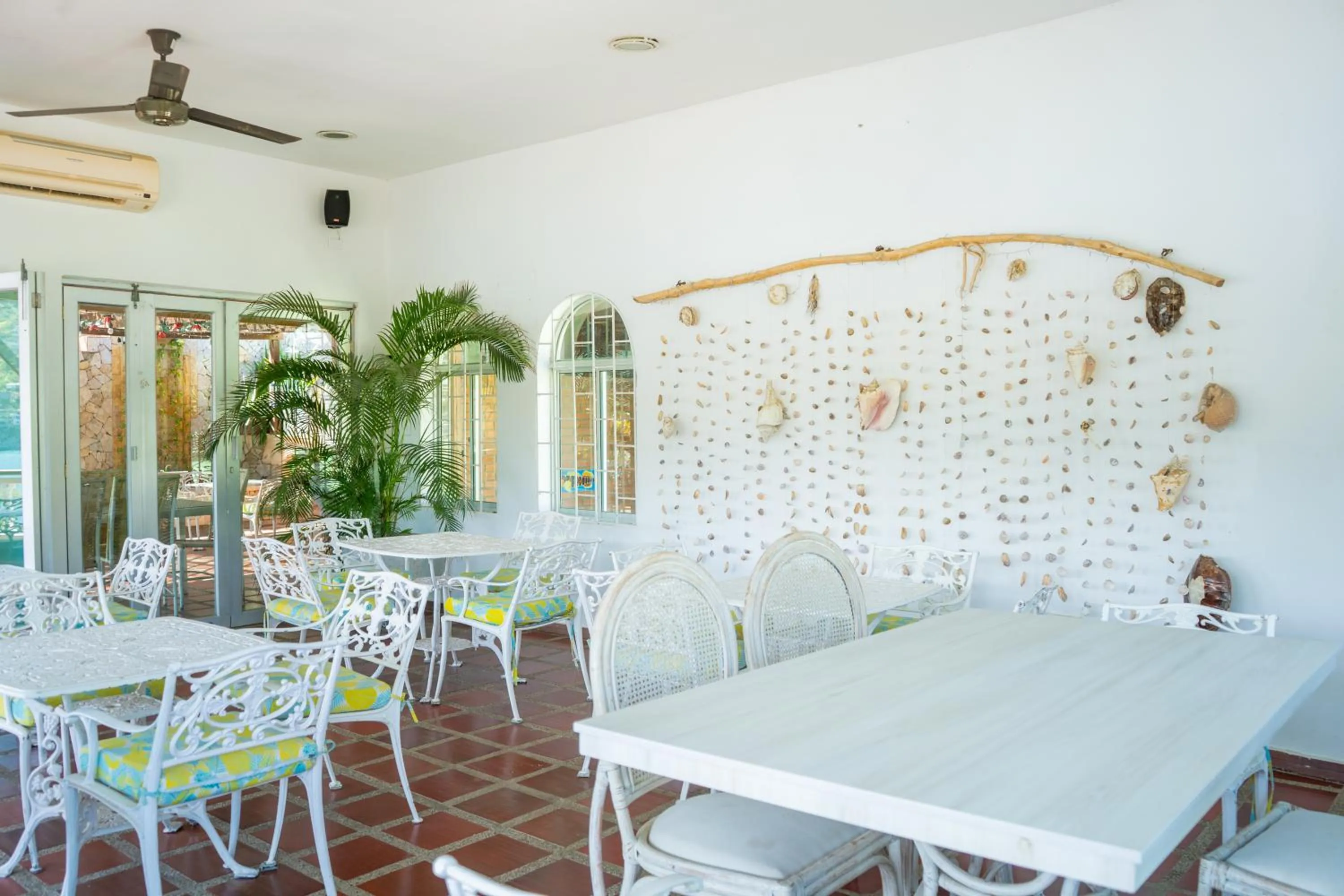 Restaurant/places to eat in Hotel Bahia Taganga