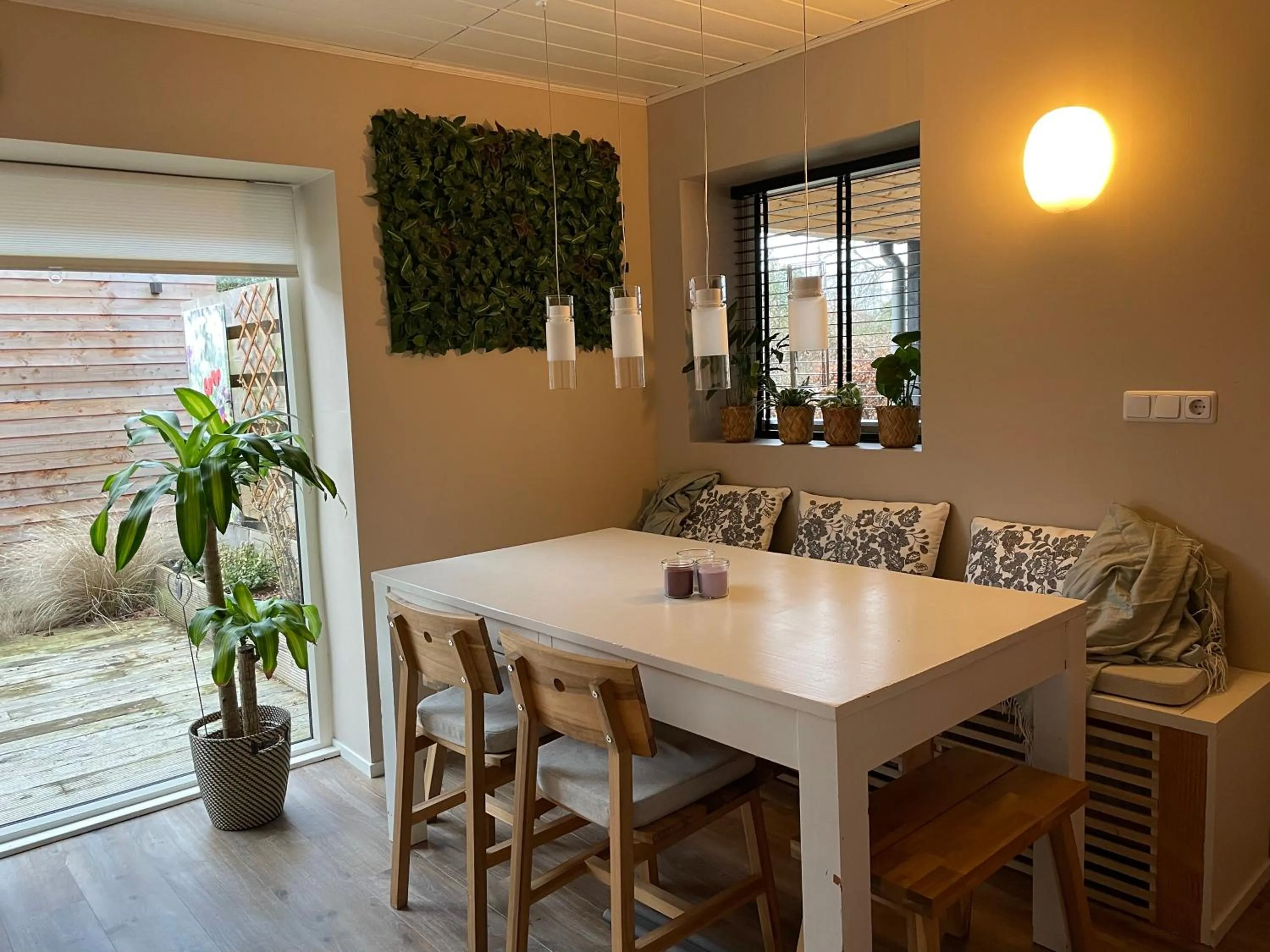 Seating area in B&B Tulden Farmhouse