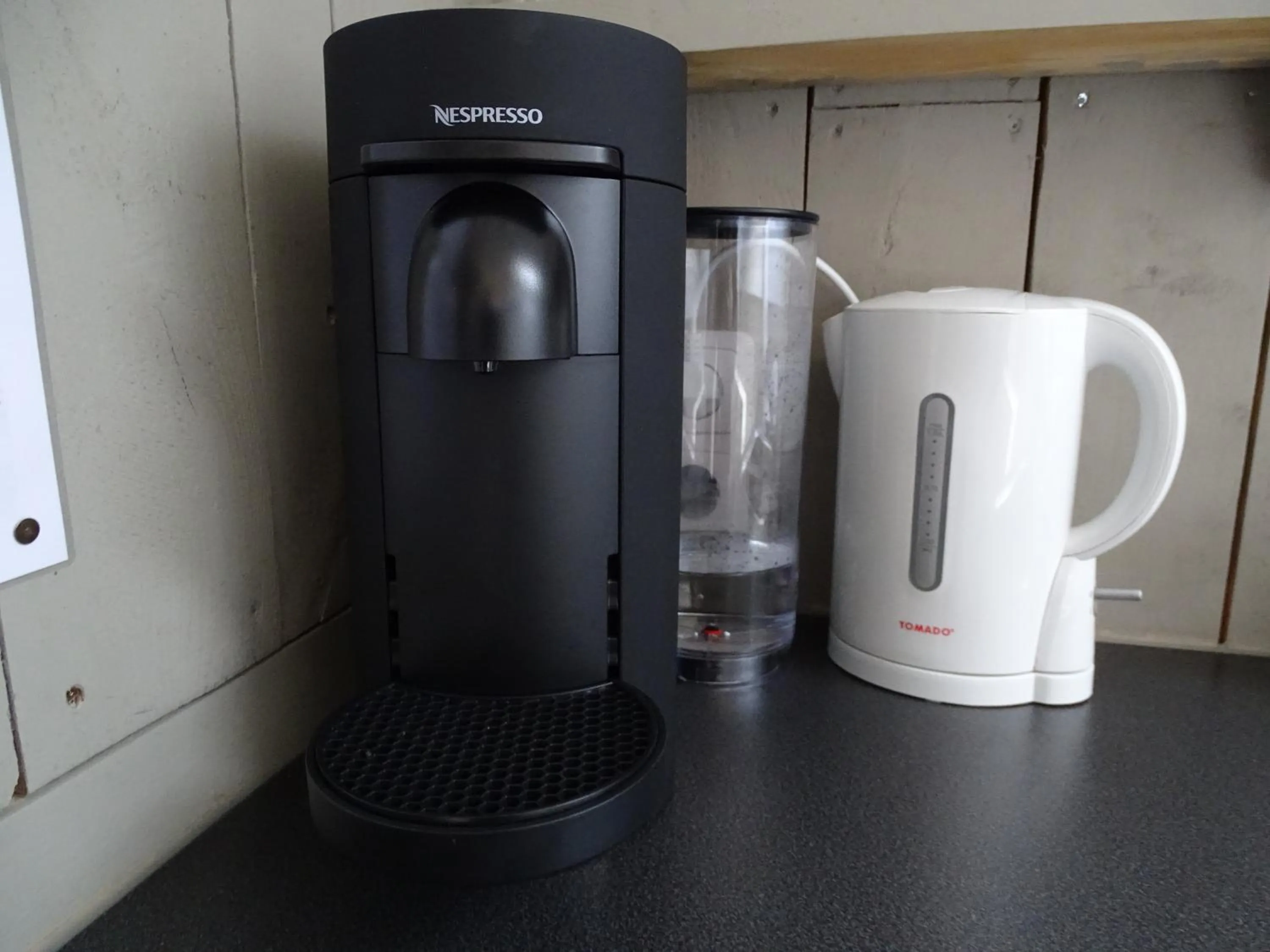 Coffee/tea facilities in B&B Tulden Farmhouse