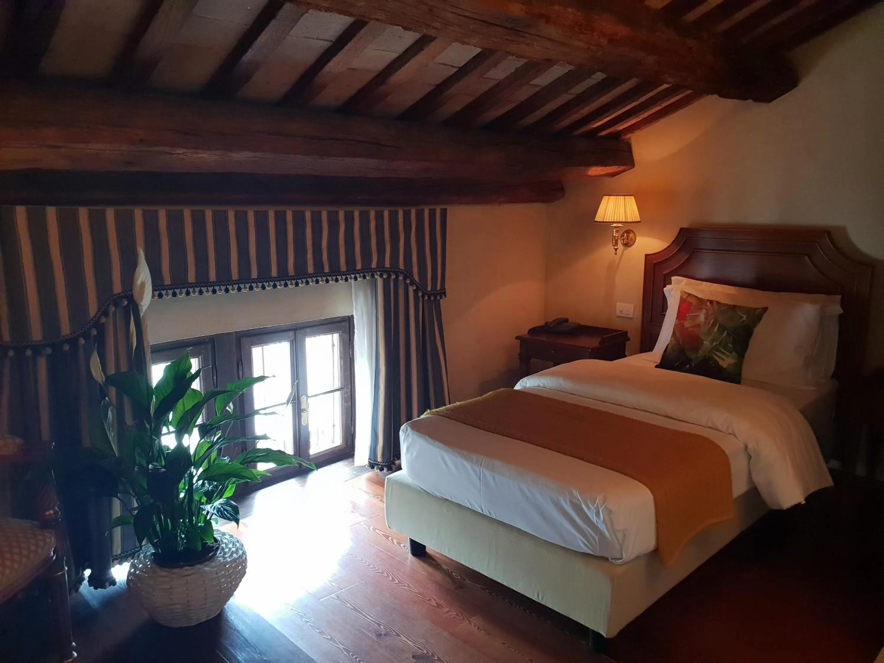 Bed in I giardini segreti di Villa Marcello Marinelli