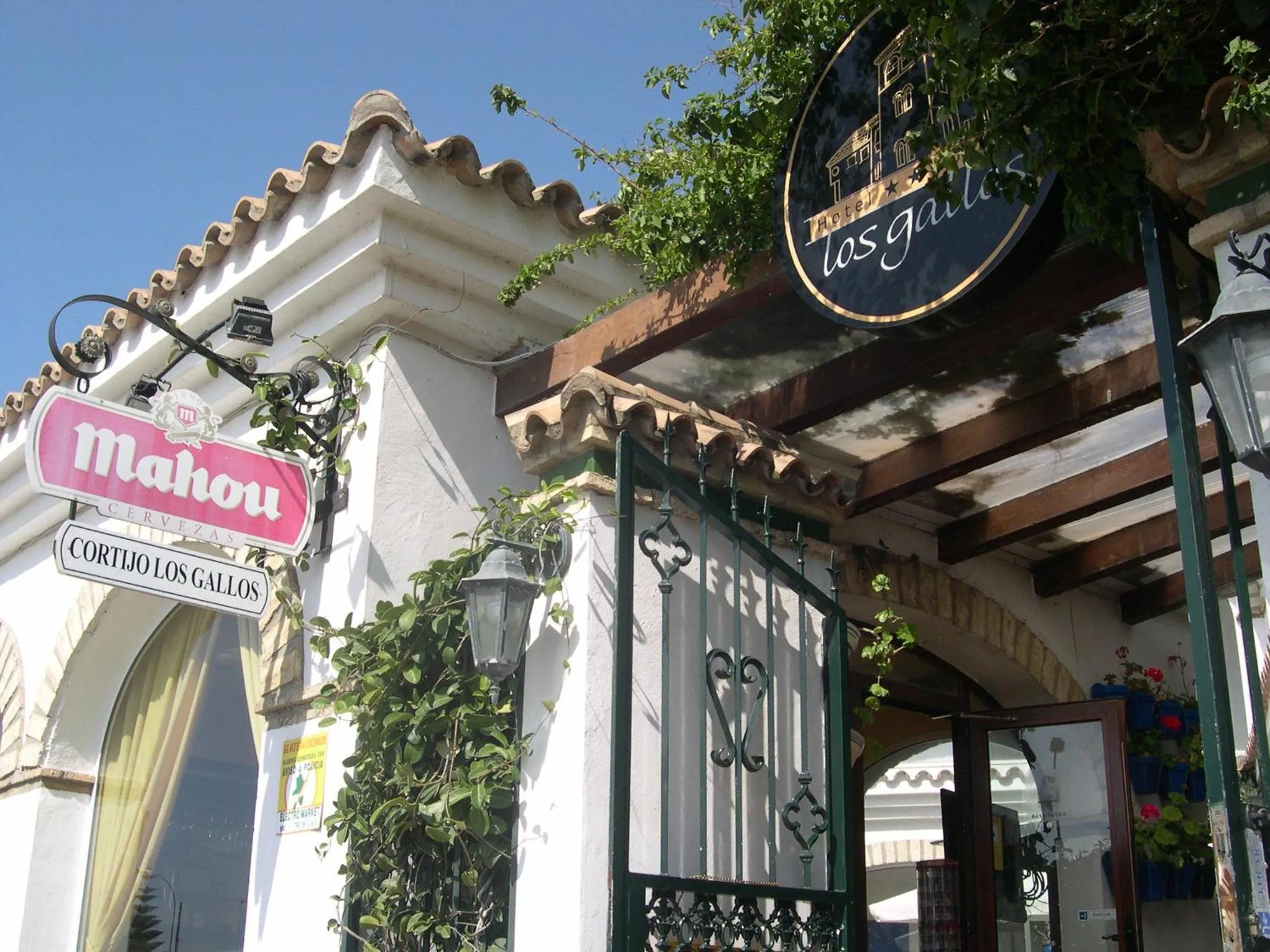 Property building in Hotel Cortijo Los Gallos