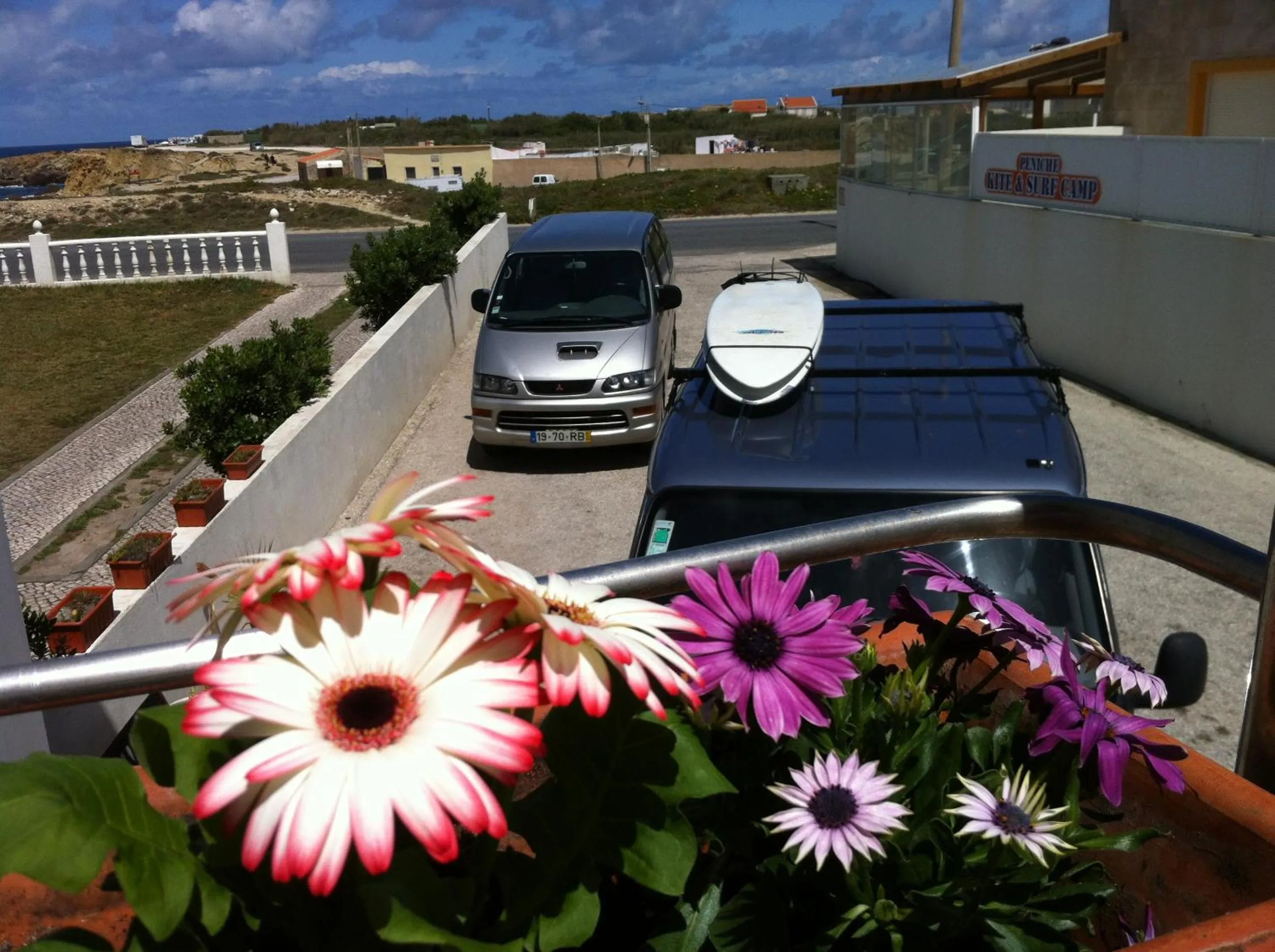 Shower in Peniche Surf Lodge 1
