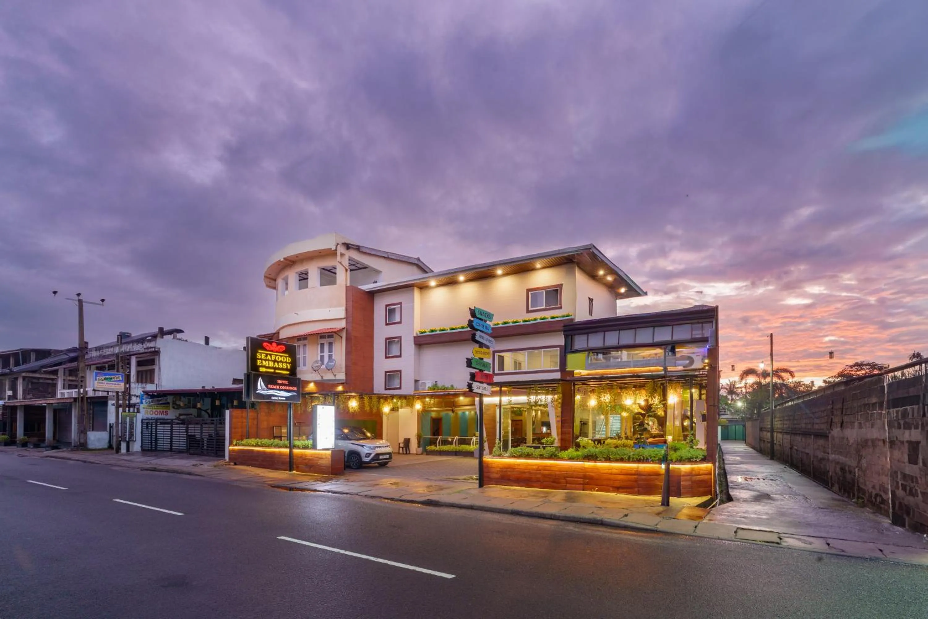 Beach Corridor Hotel & Spa with Free Airport shuttle