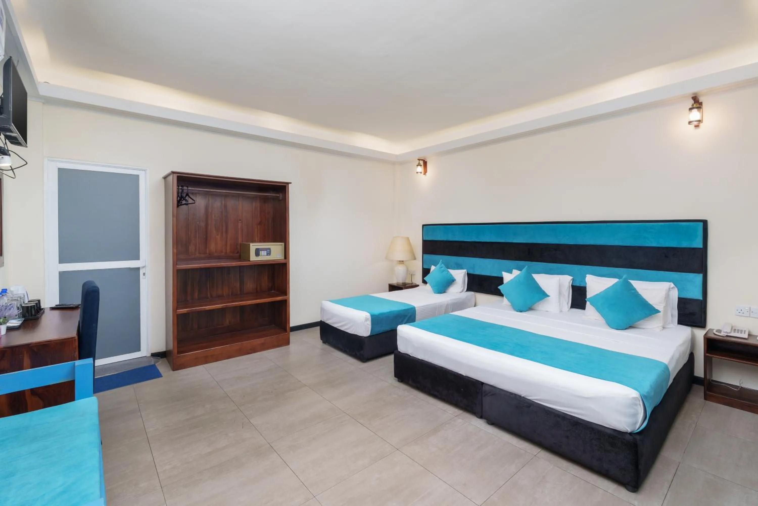 Bed in Beach Corridor Hotel & Spa with Free Airport shuttle