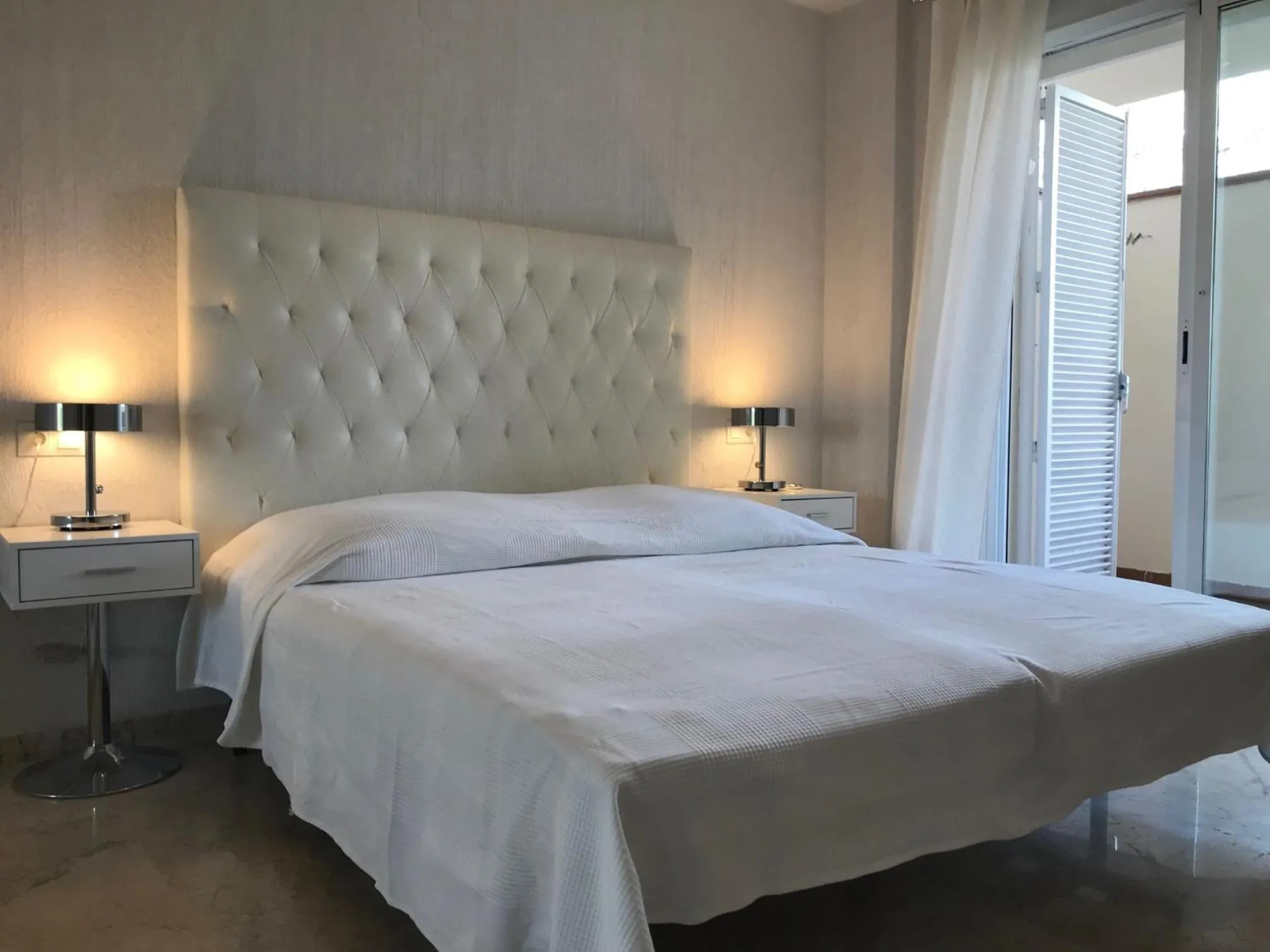 Bedroom, Bed in Very nice family apartment, direct pool access