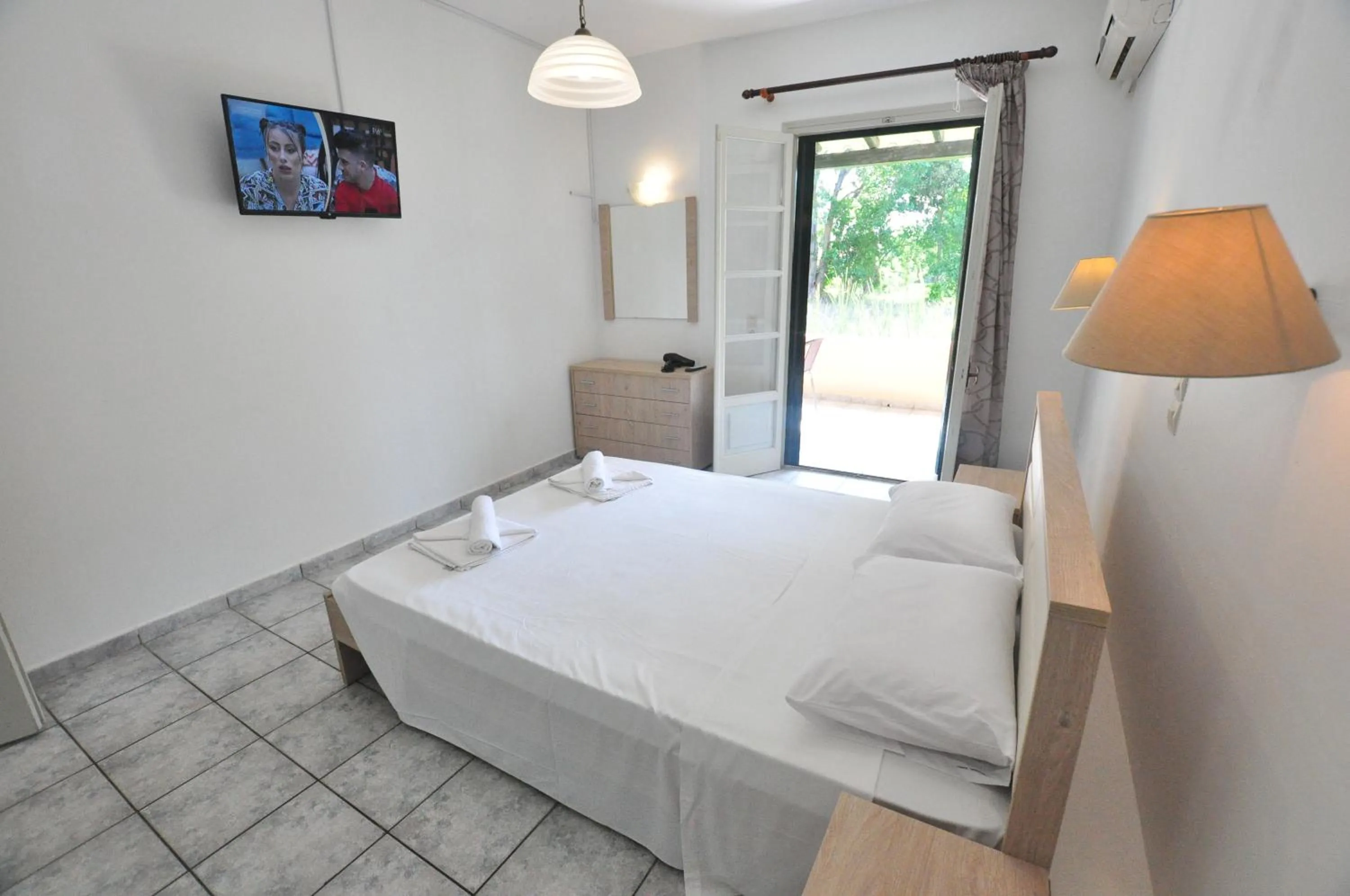 Bedroom in Acharavi Garden