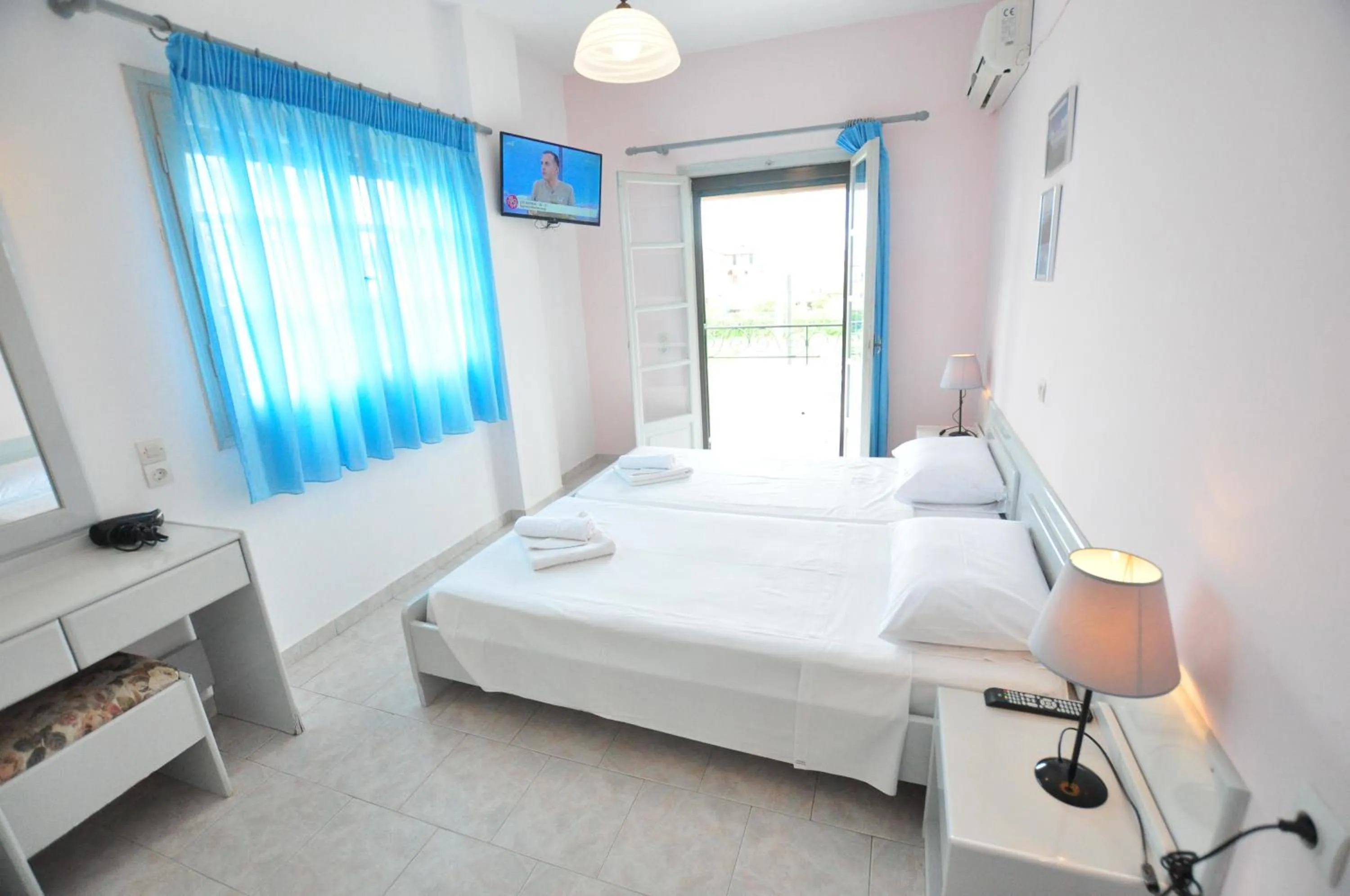 Bedroom in Acharavi Garden