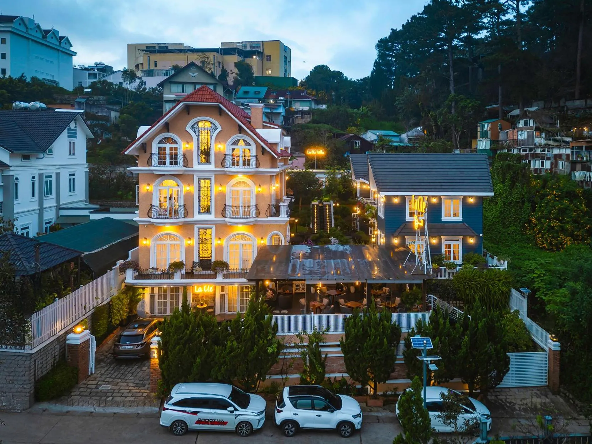 Property building in La Cle' Đà Lạt