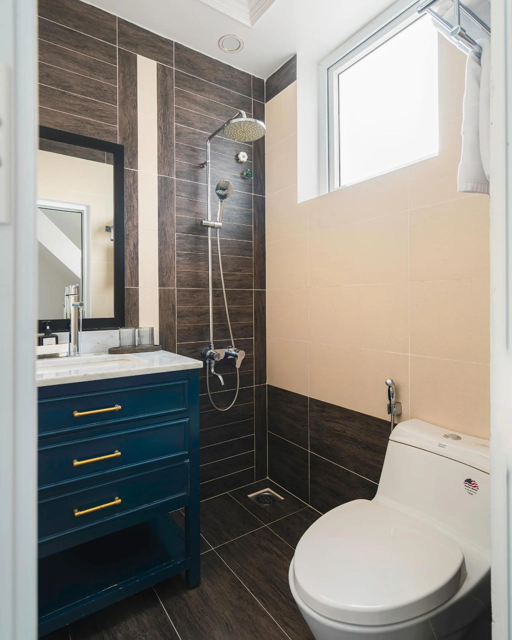 Shower in La Cle' Đà Lạt