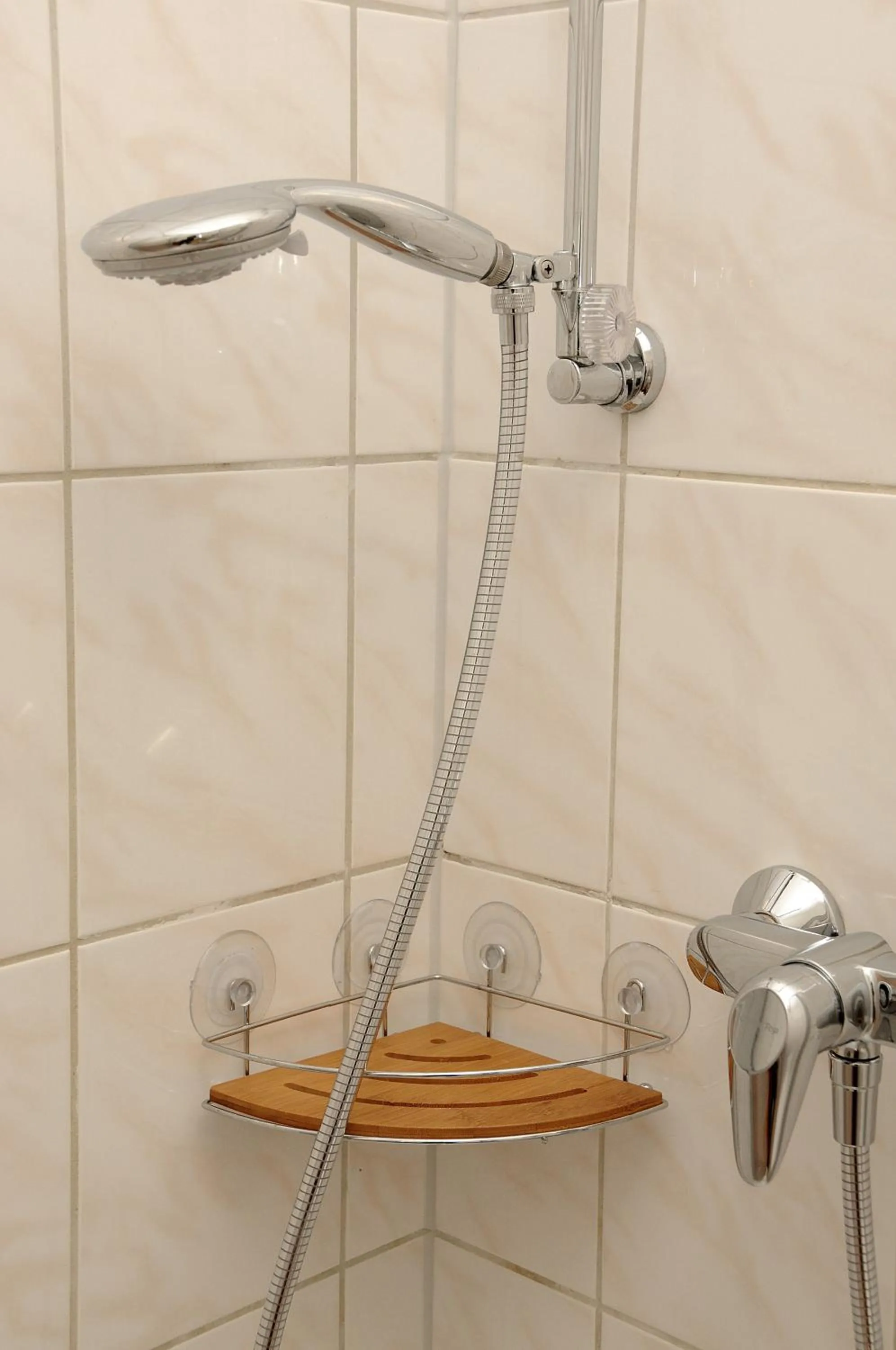 Shower in Apartments am Brunnen