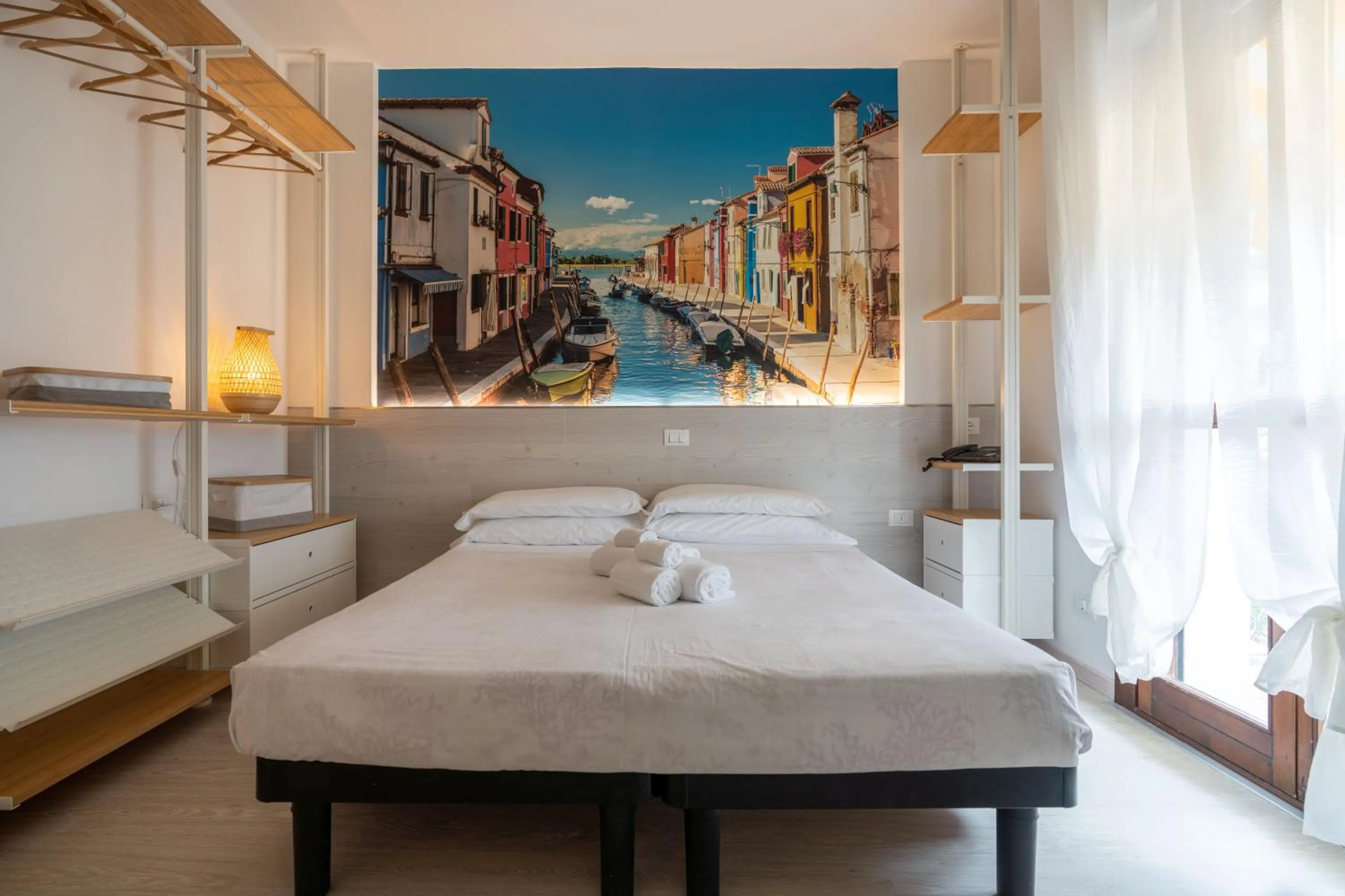 Bedroom, Bed in Hotel Germania