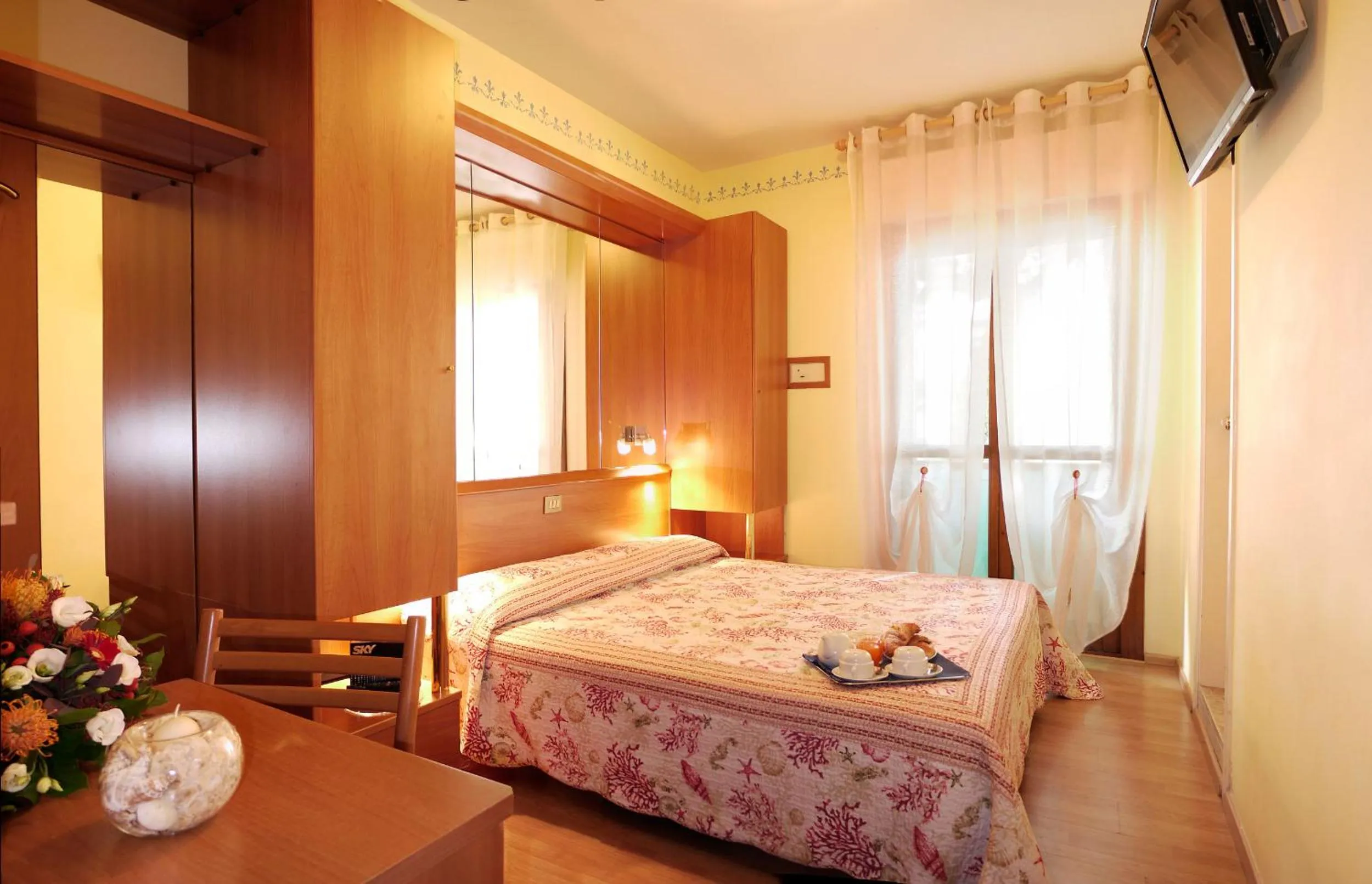 Photo of the whole room, Bed in Hotel Germania