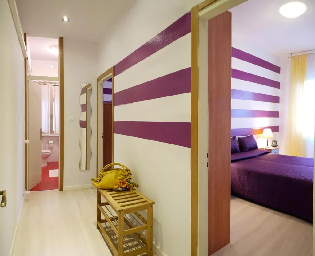 Living room, Bed in Hotel Germania