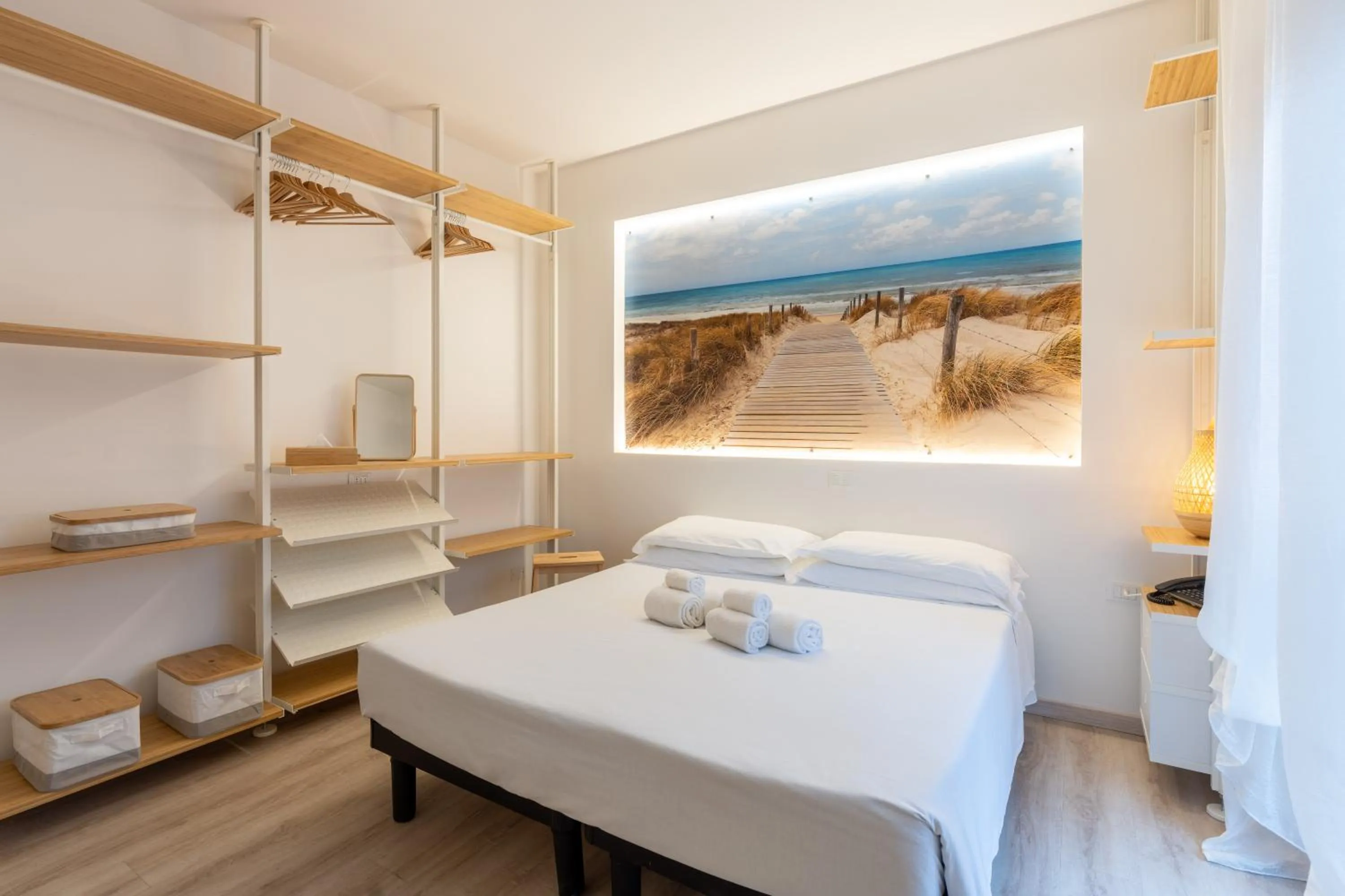 Bedroom, Bed in Hotel Germania