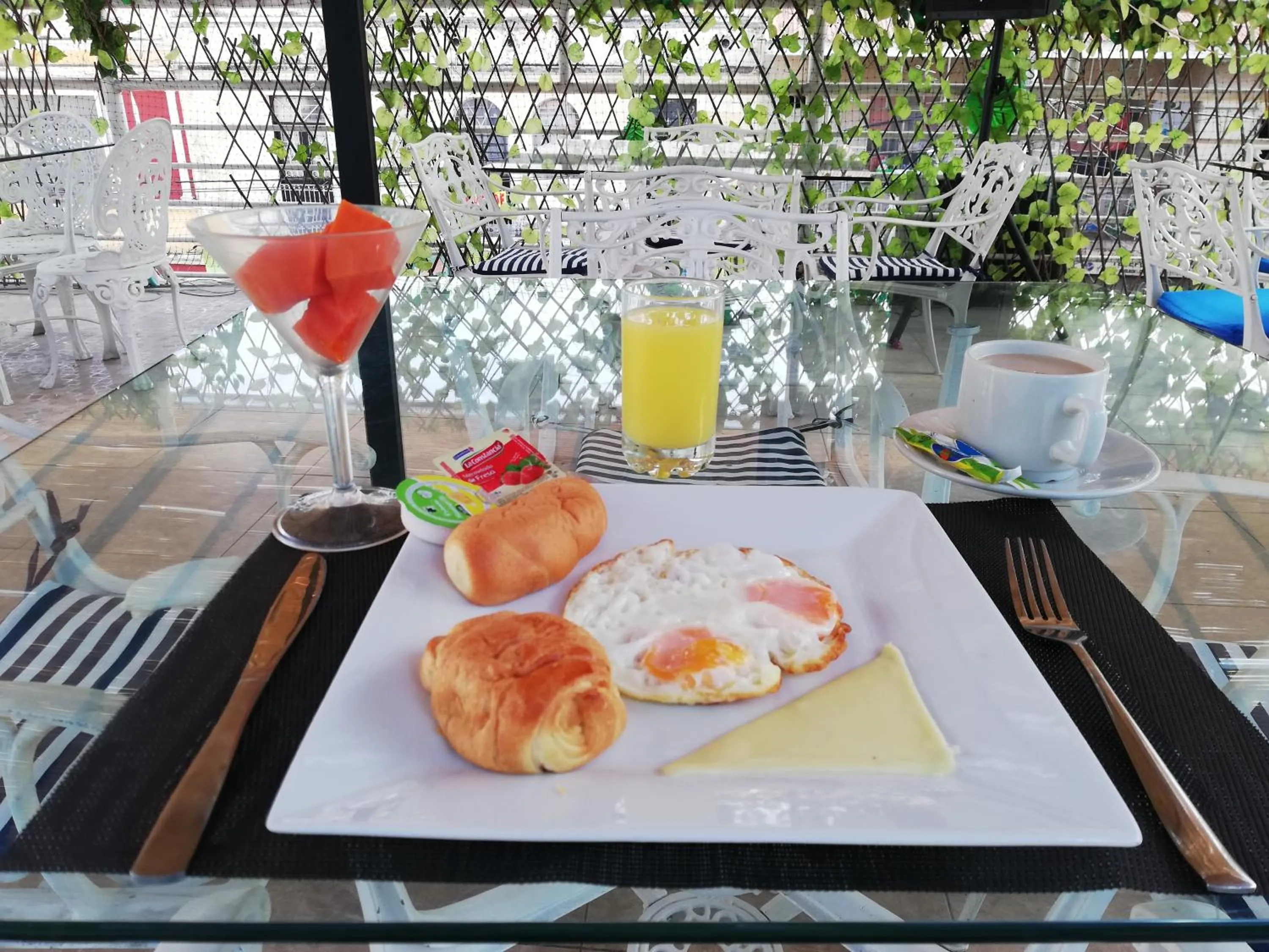 Breakfast in Magdalena Imperial Hotel By GHO Hoteles