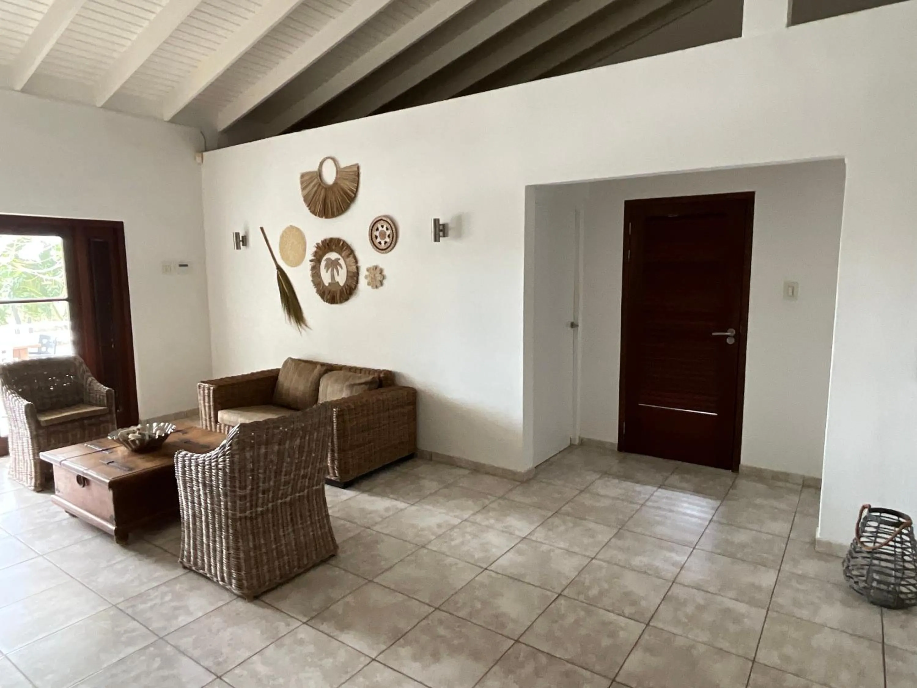 Living room in Bantopa Apartments