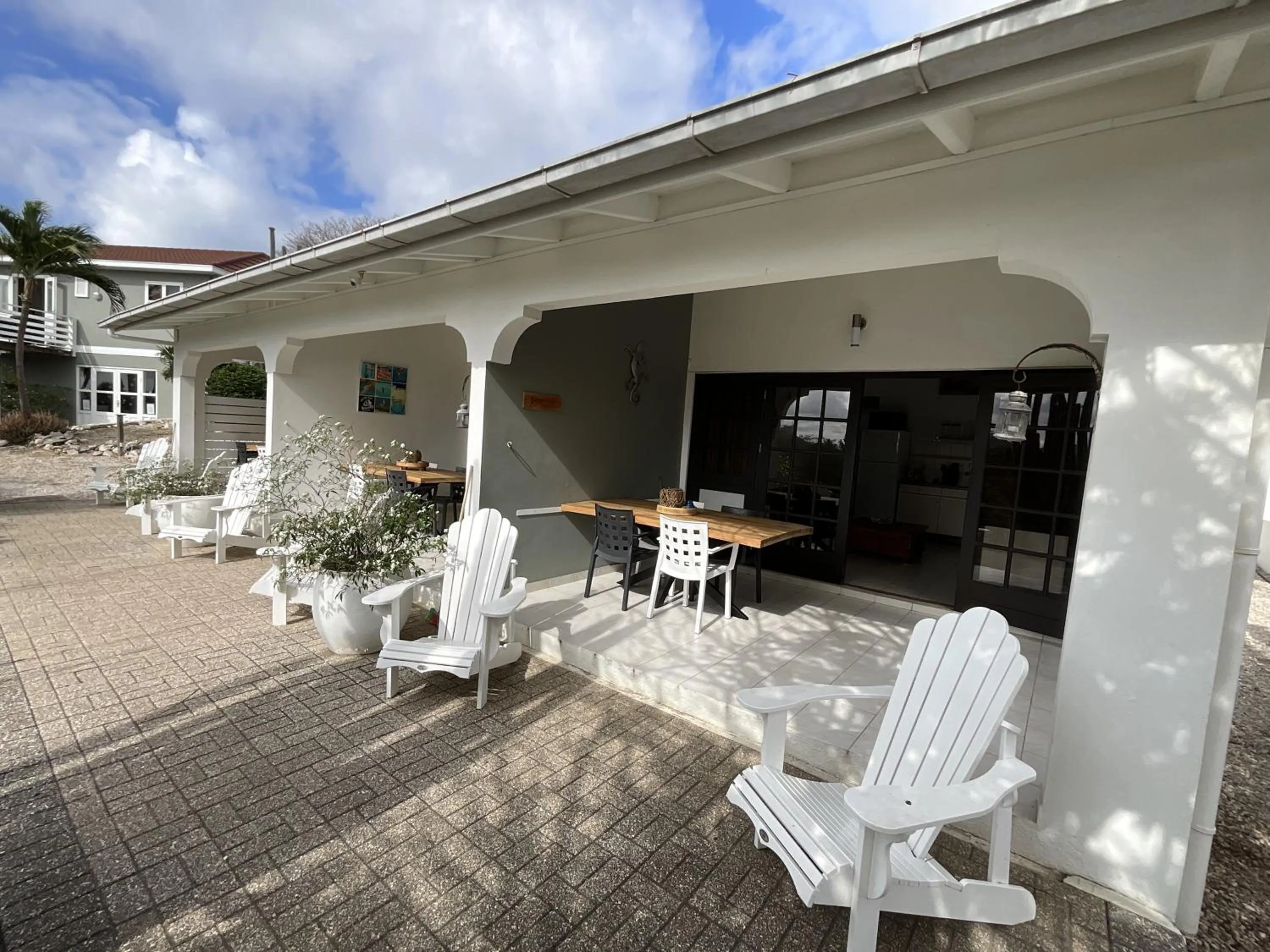 Balcony/Terrace in Bantopa Apartments