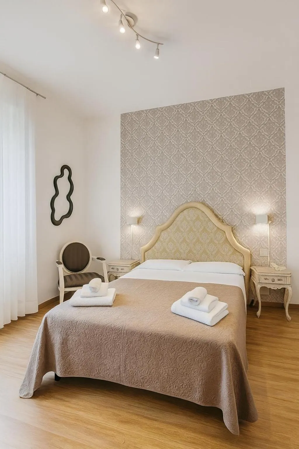 Bed in Hotel Ariston