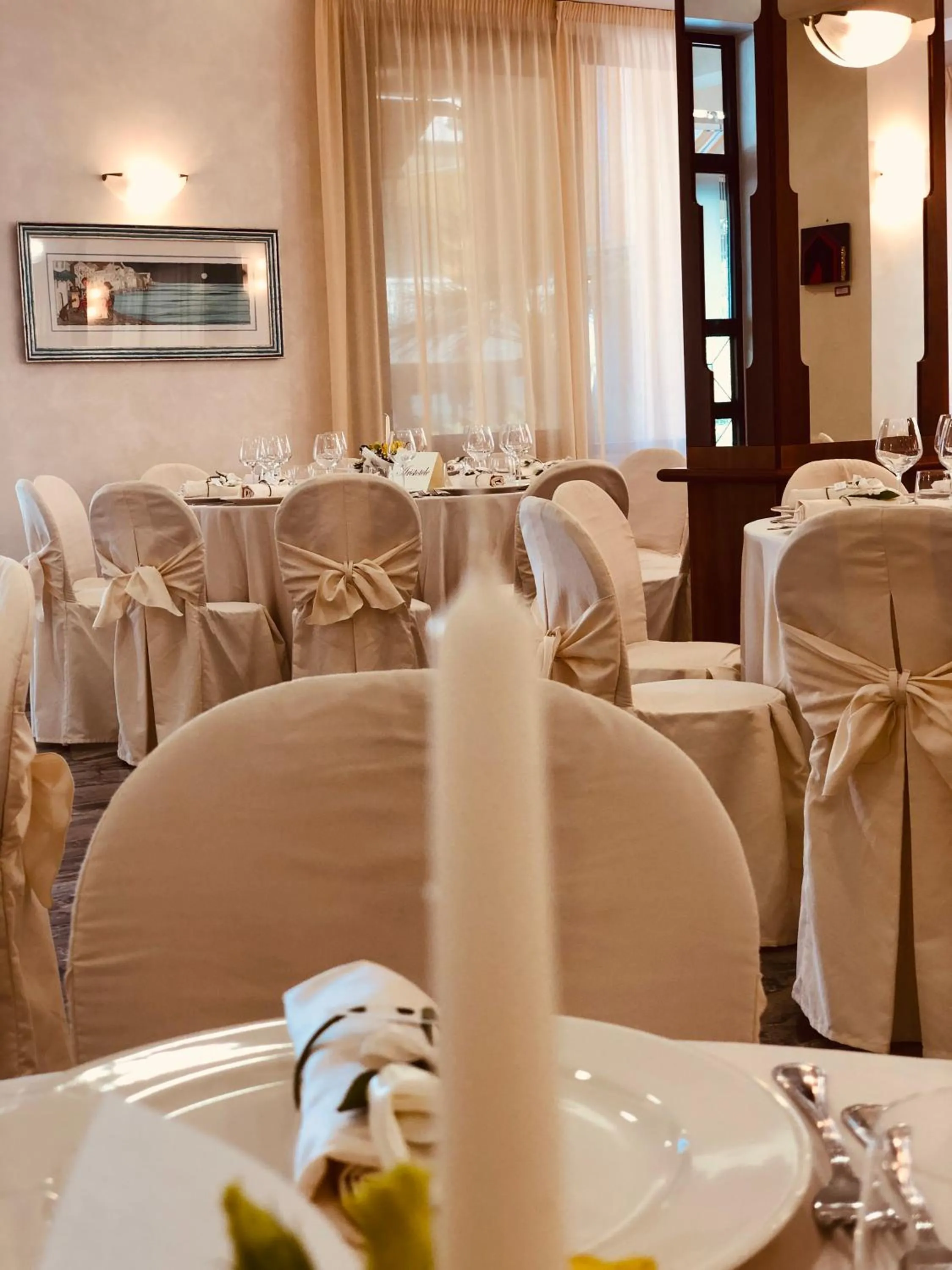 Restaurant/places to eat in Hotel Florida