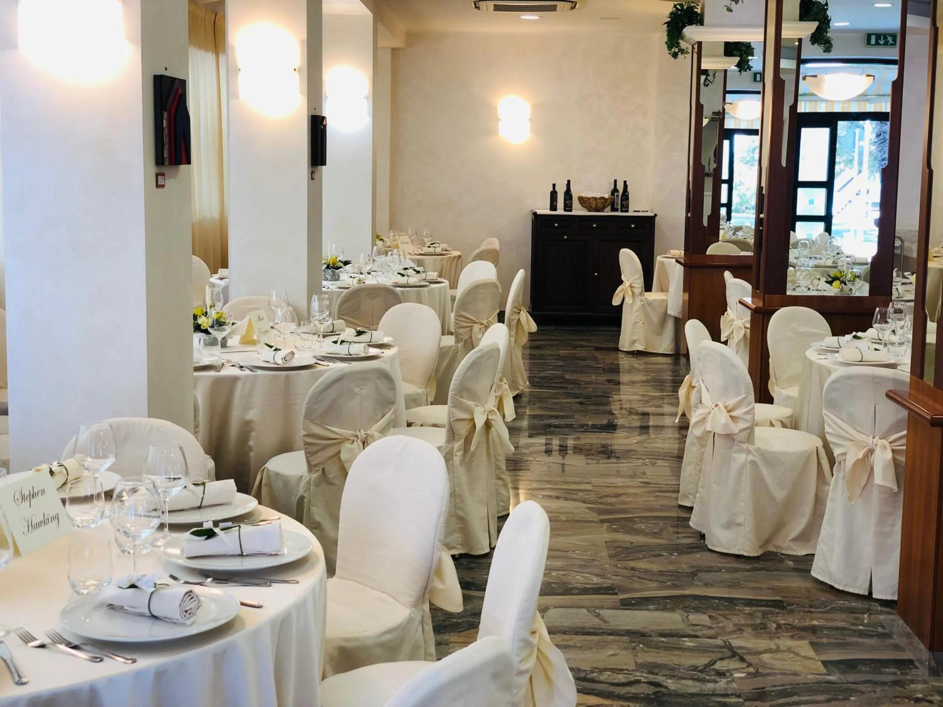 Banquet/Function facilities in Hotel Florida