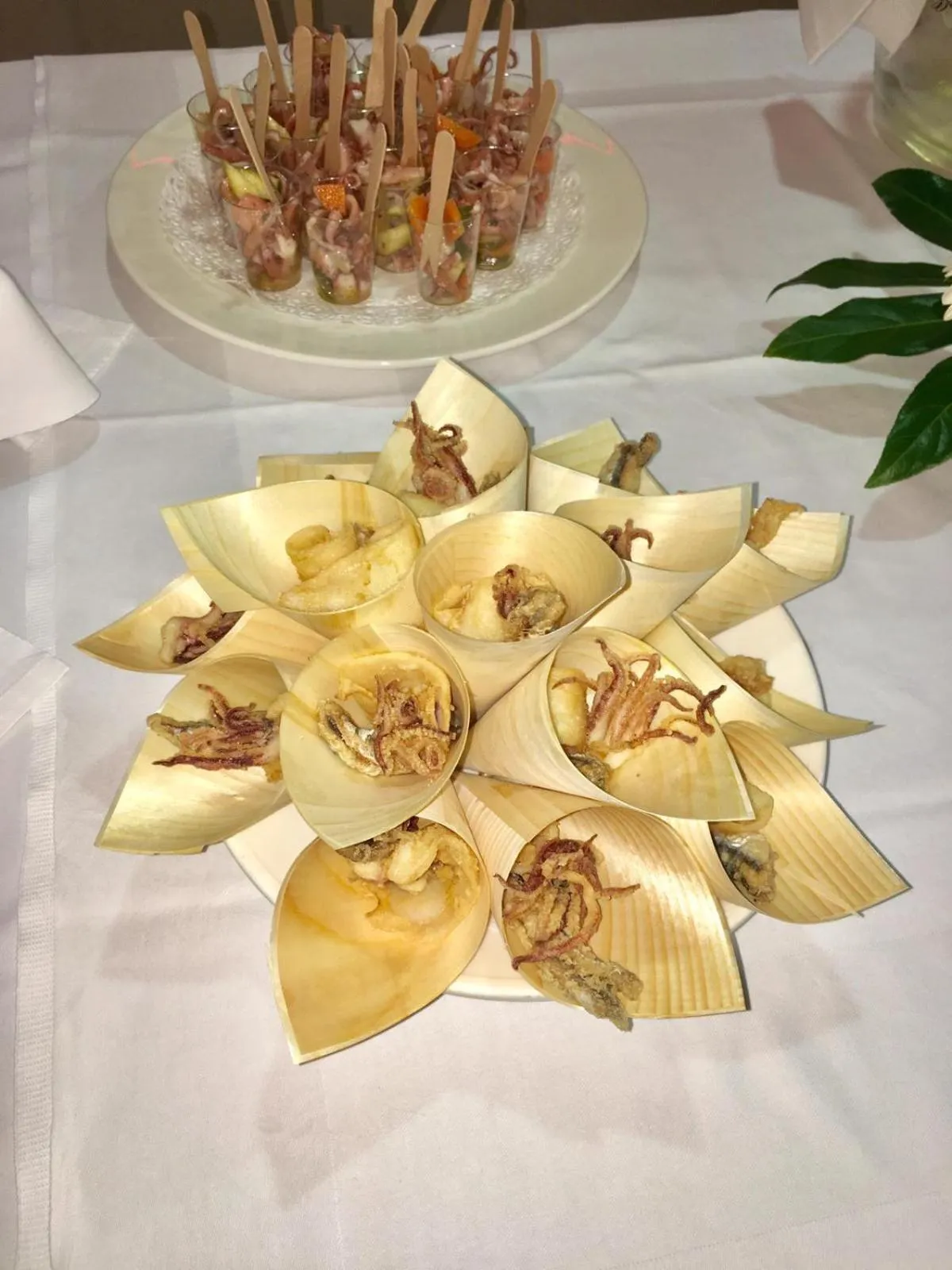 Lunch in Hotel Florida