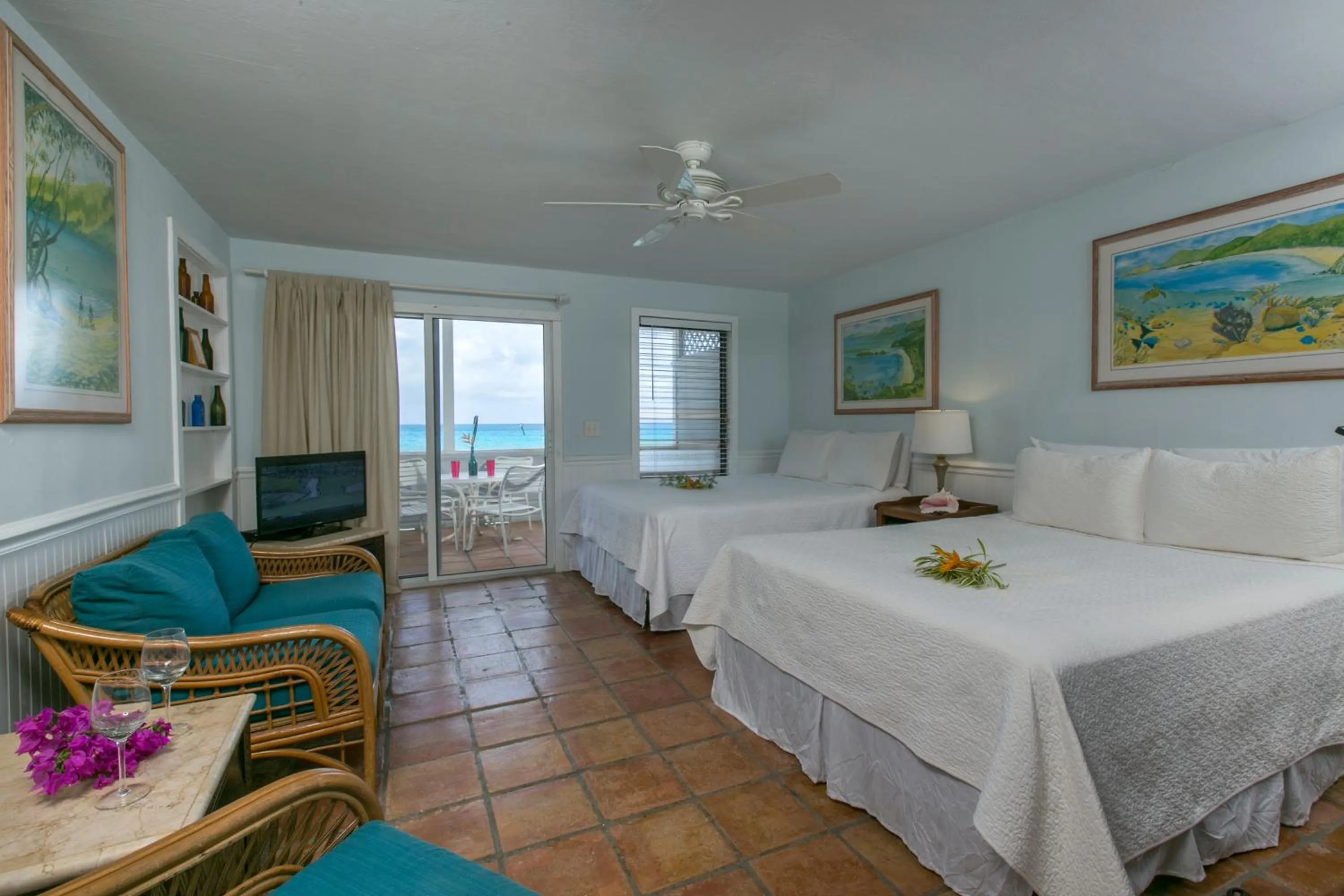 Bed in Coconut Coast Villas