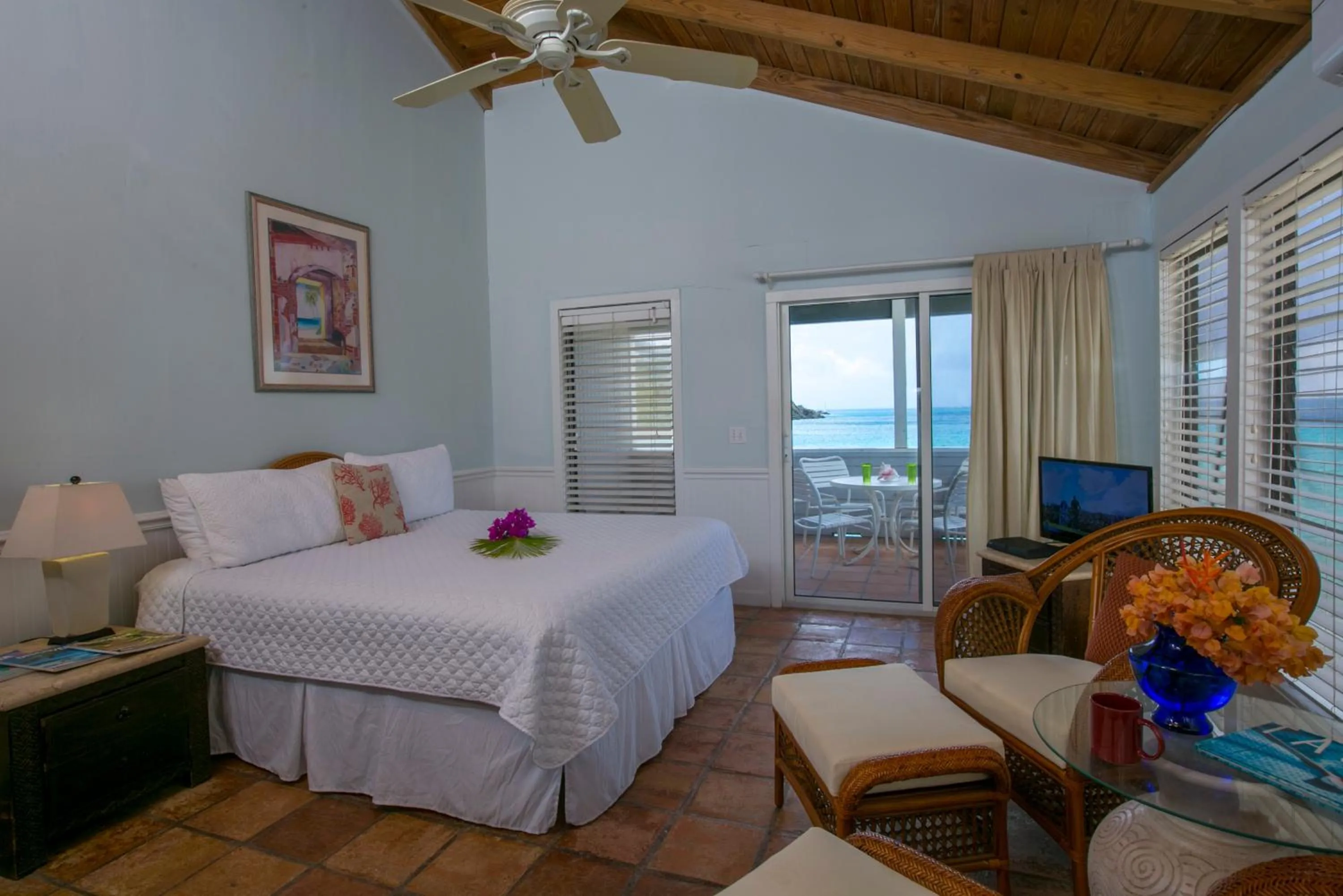 Bed in Coconut Coast Villas