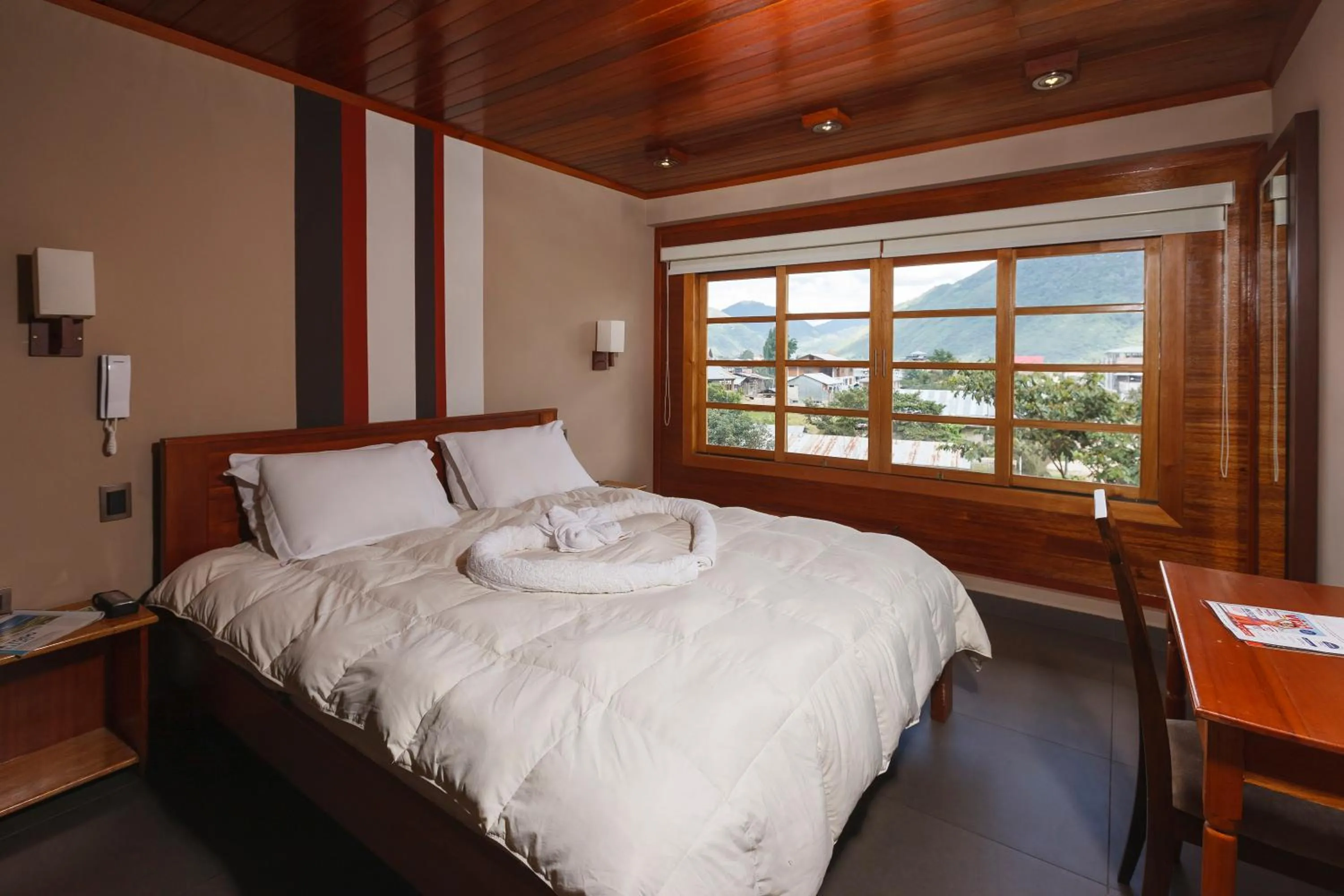 Day, Bed in Hotel Heidinger