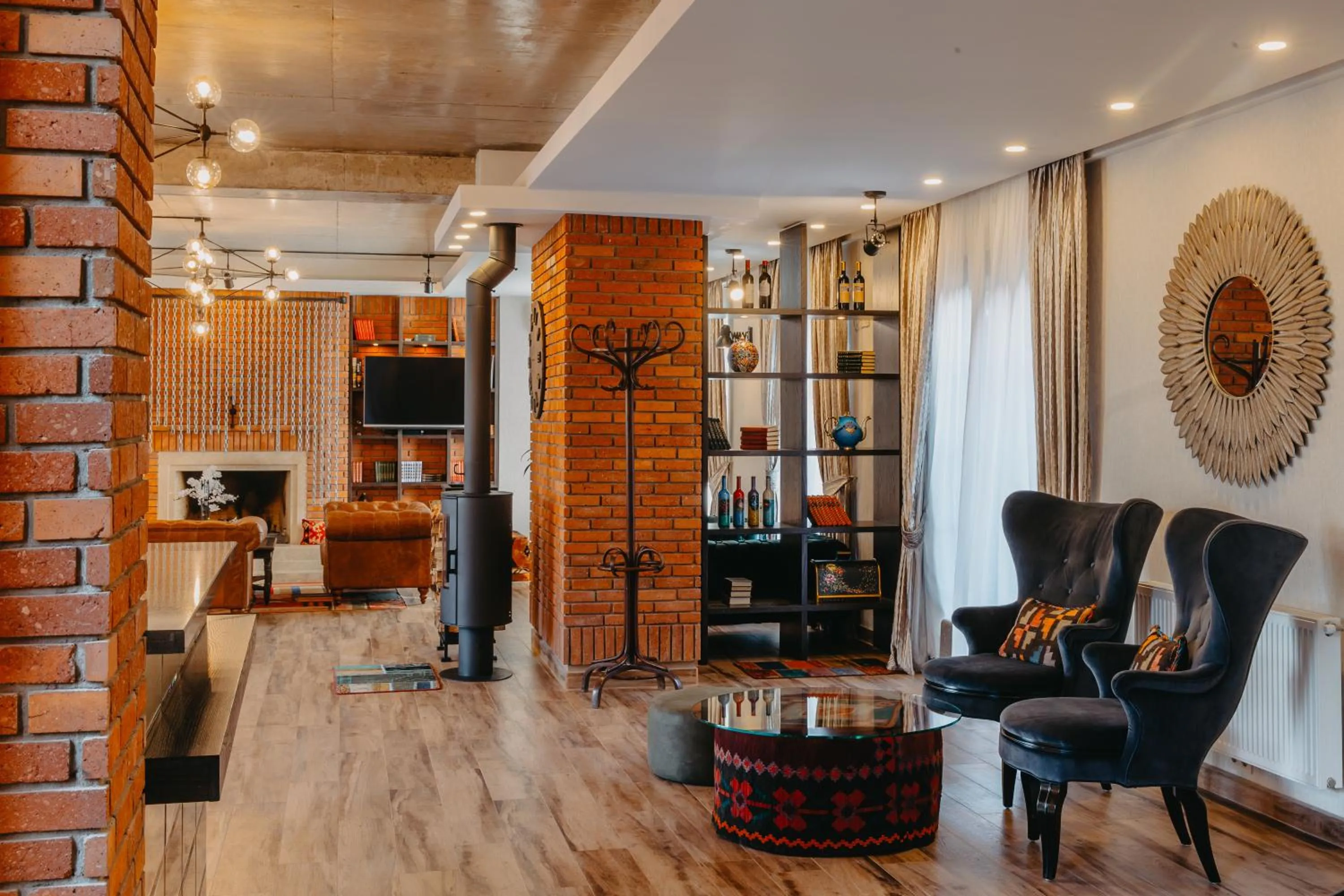 Lobby or reception in Seventeen Rooms