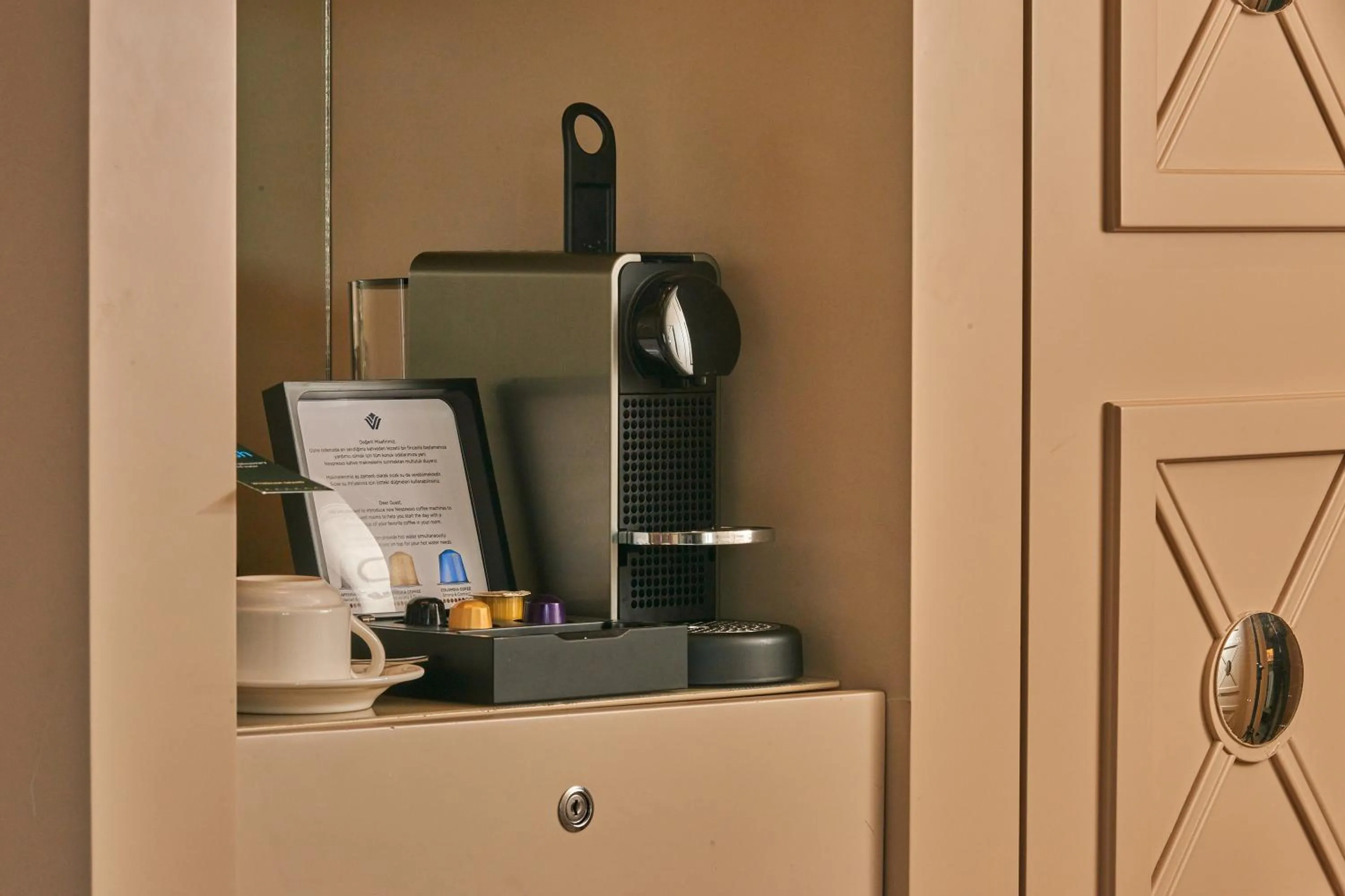 Coffee/tea facilities in Wyndham Grand Istanbul Kalamış Marina Hotel