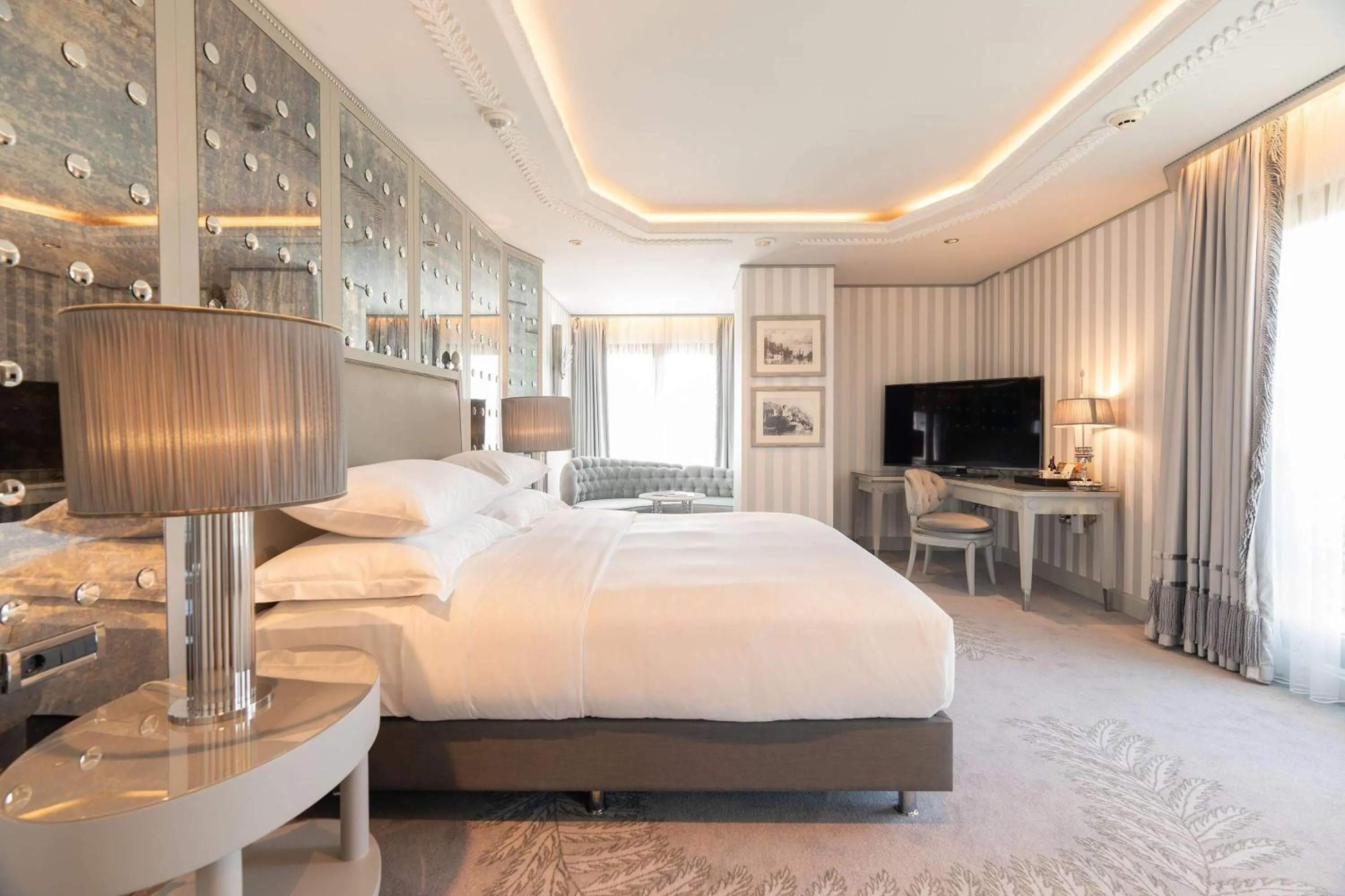 Photo of the whole room, Bed in Wyndham Grand Istanbul Kalamış Marina Hotel