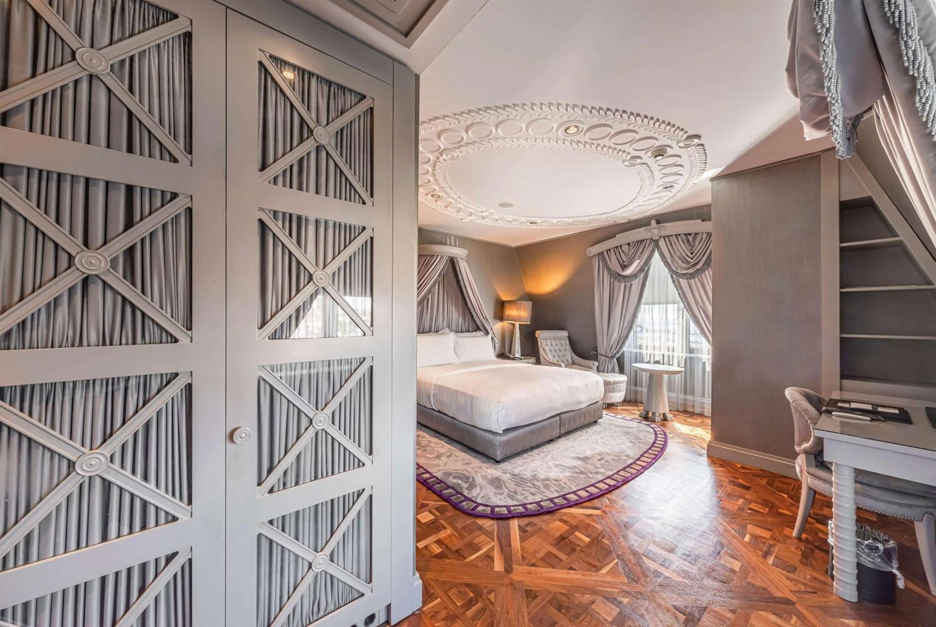 Photo of the whole room, Bed in Wyndham Grand Istanbul Kalamış Marina Hotel