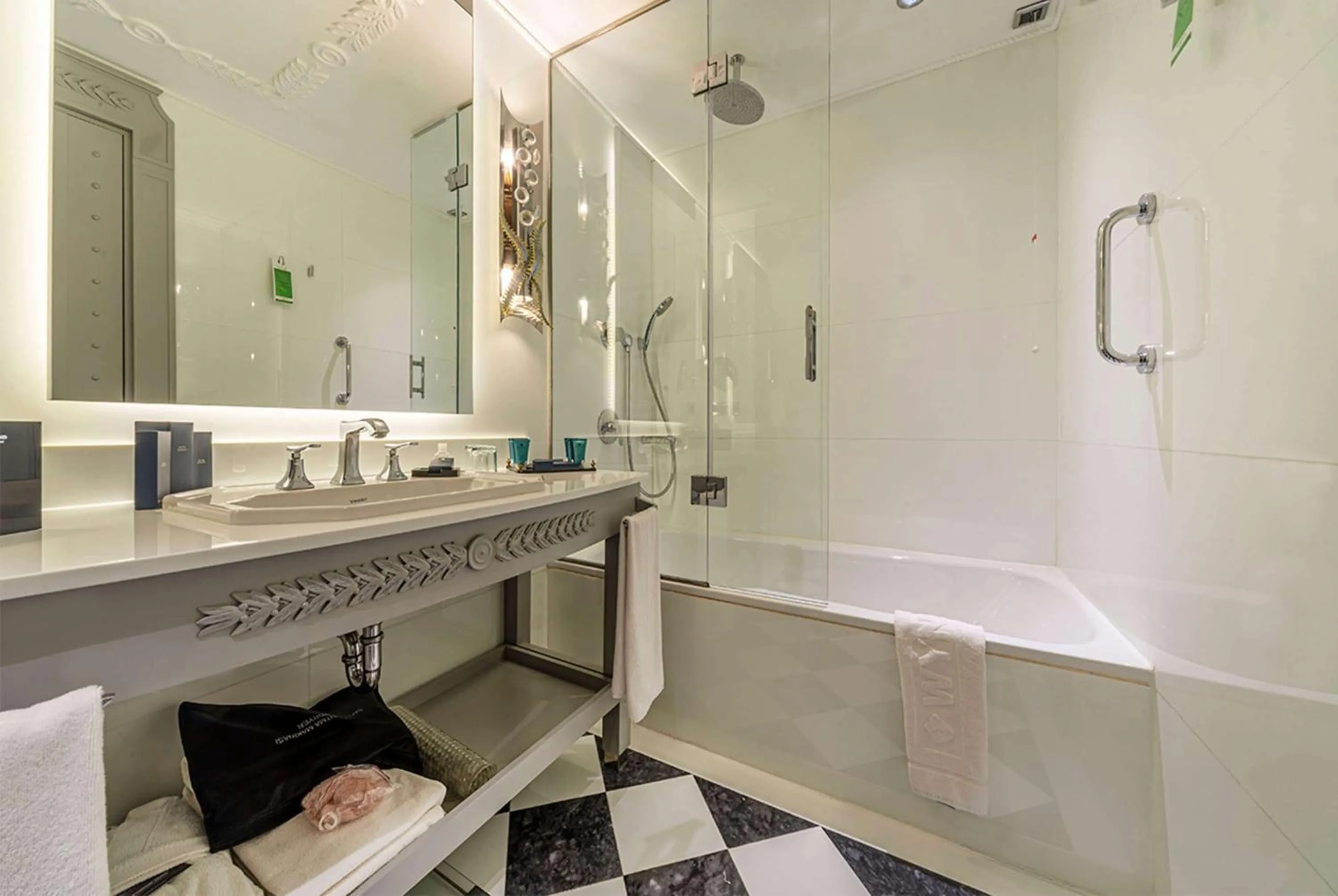 Bathroom in Wyndham Grand Istanbul Kalamış Marina Hotel