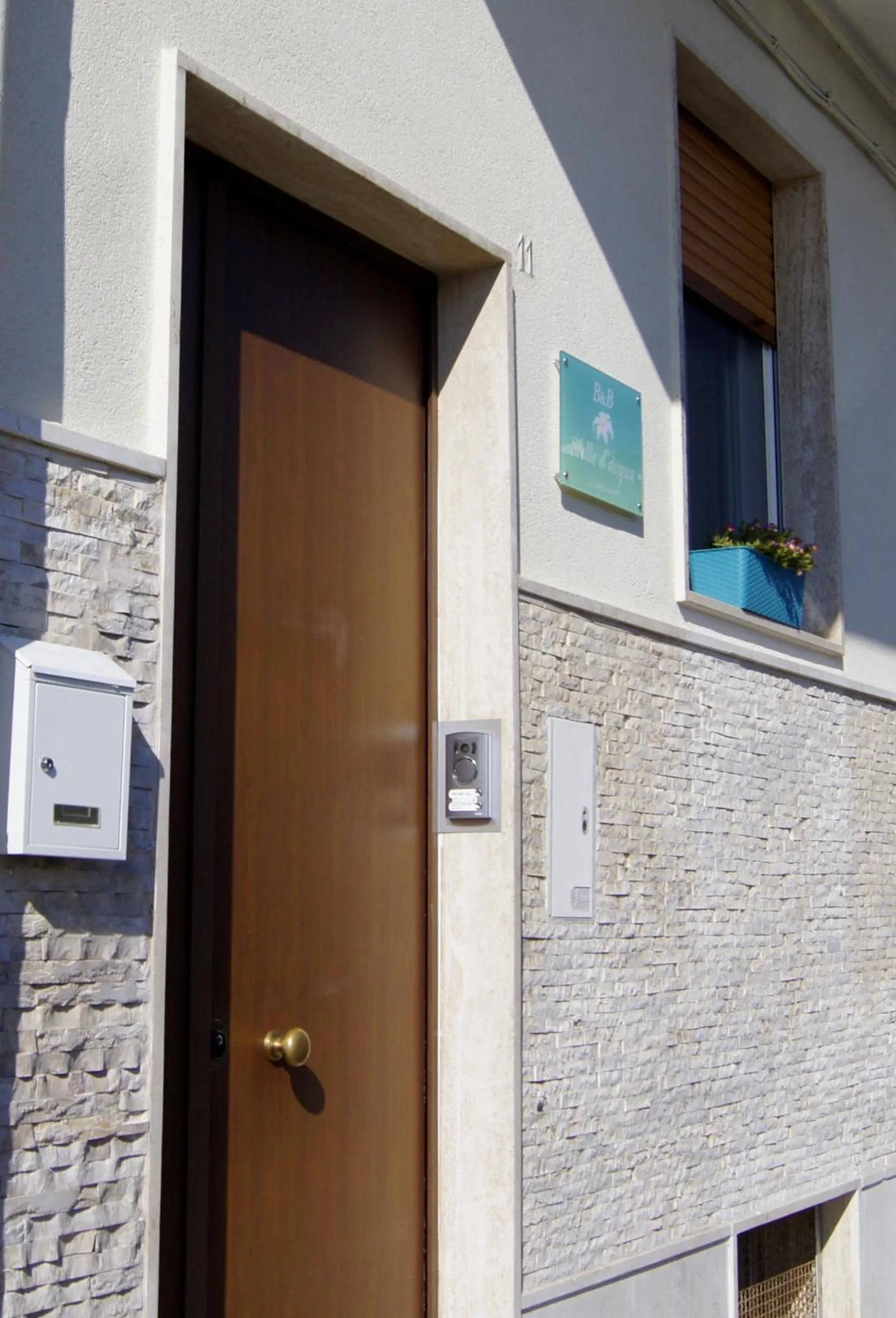 Property building in Stelle d'acqua