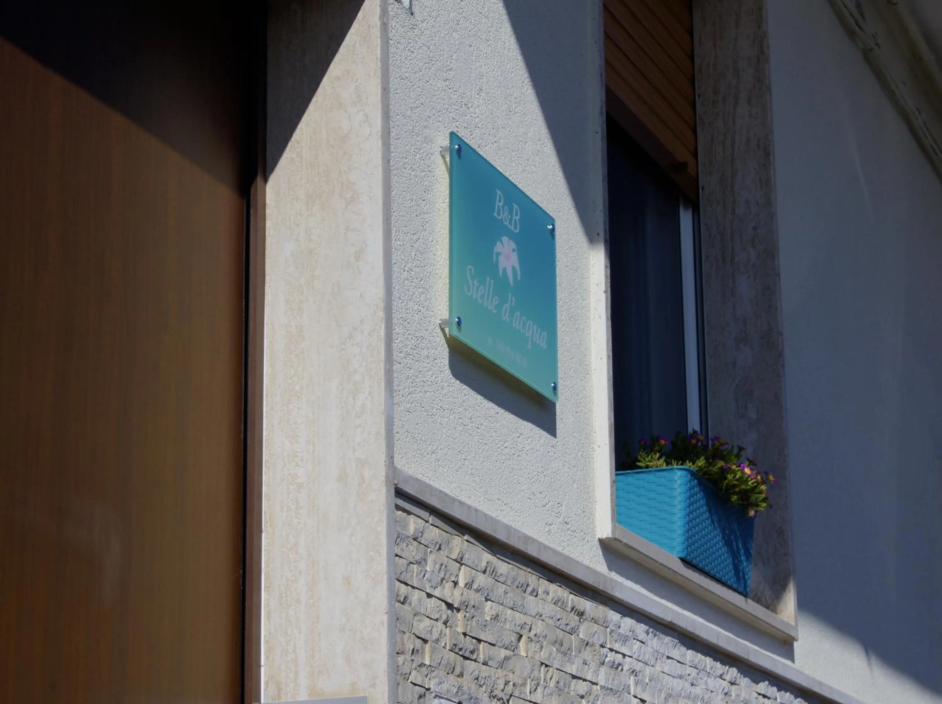 Property building in Stelle d'acqua