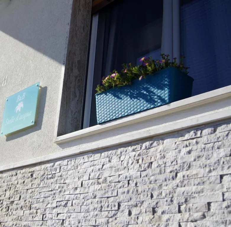 Quiet street view in Stelle d'acqua