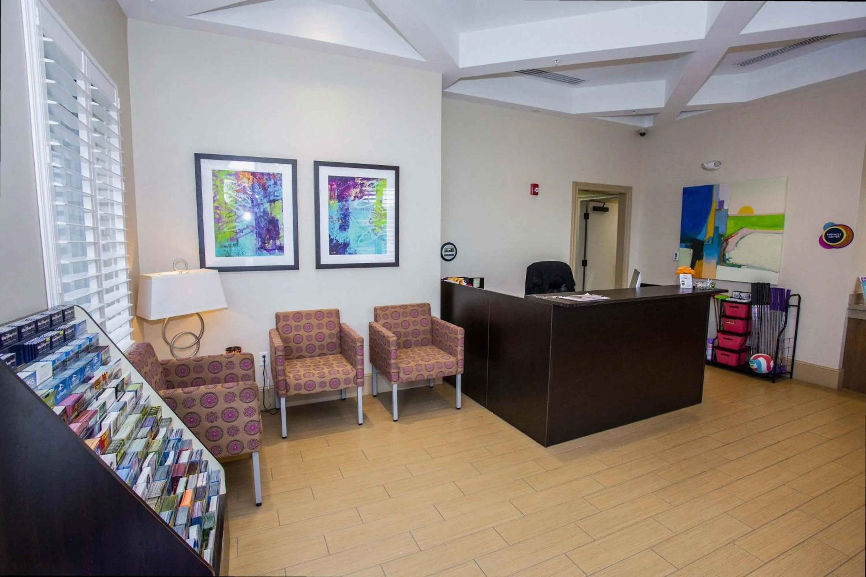 Stunning 5 Bd Home w/ Pool Close to Disney 174