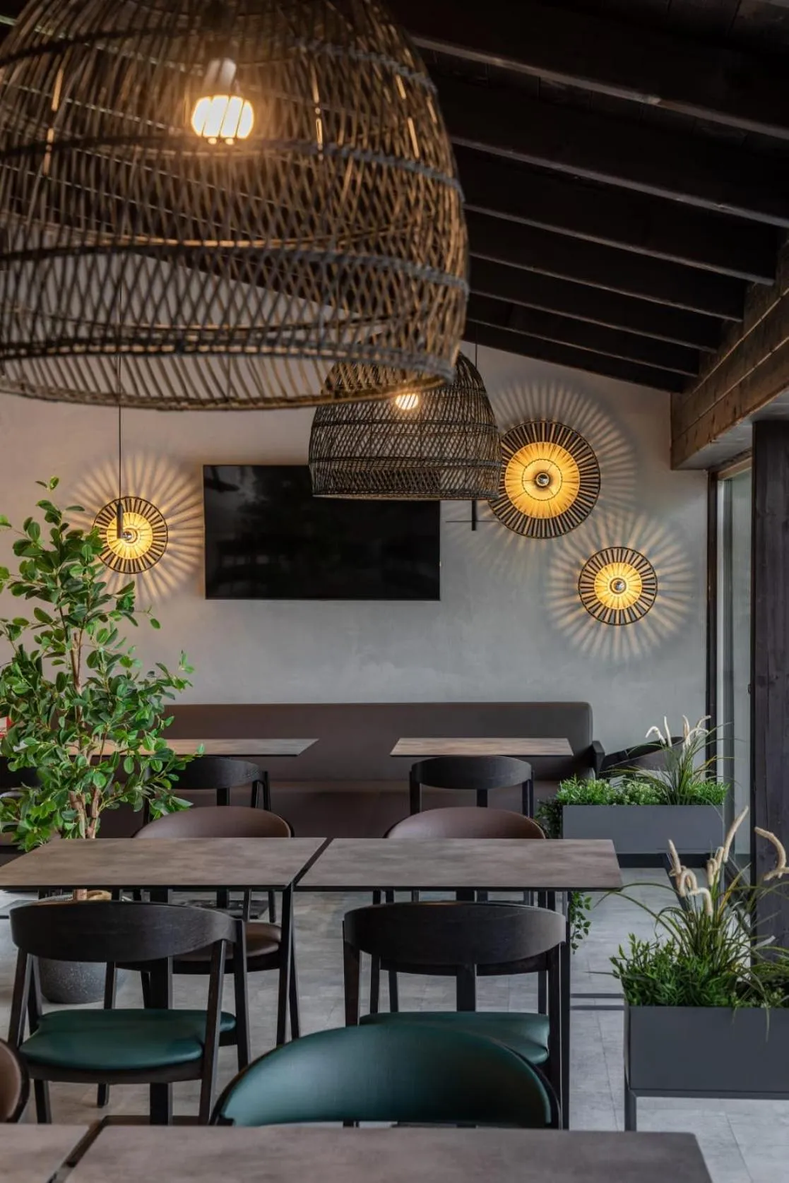 Restaurant/places to eat in Hotel Carol - Vatra Dornei