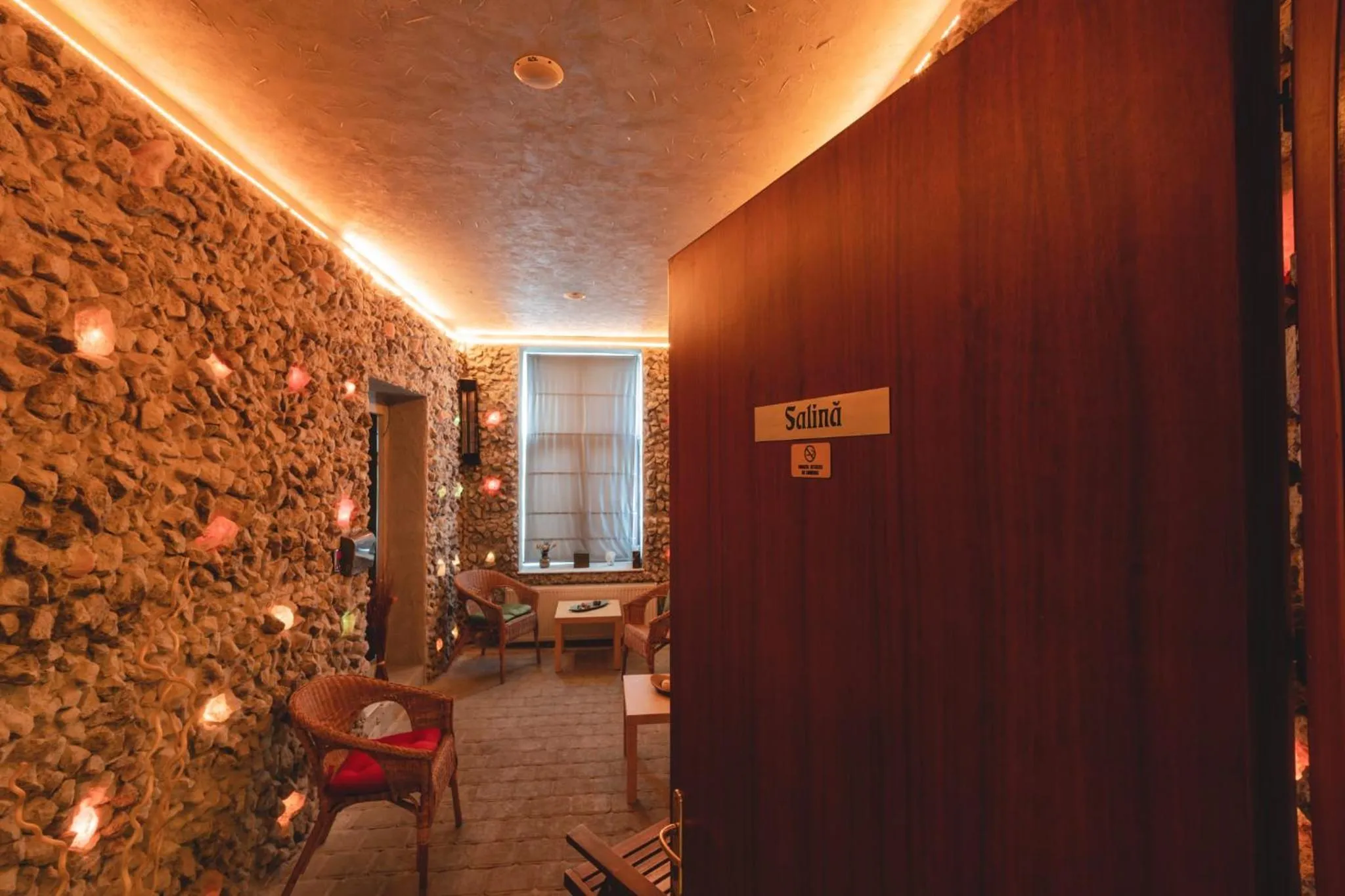 Spa and wellness centre/facilities in Hotel Carol - Vatra Dornei