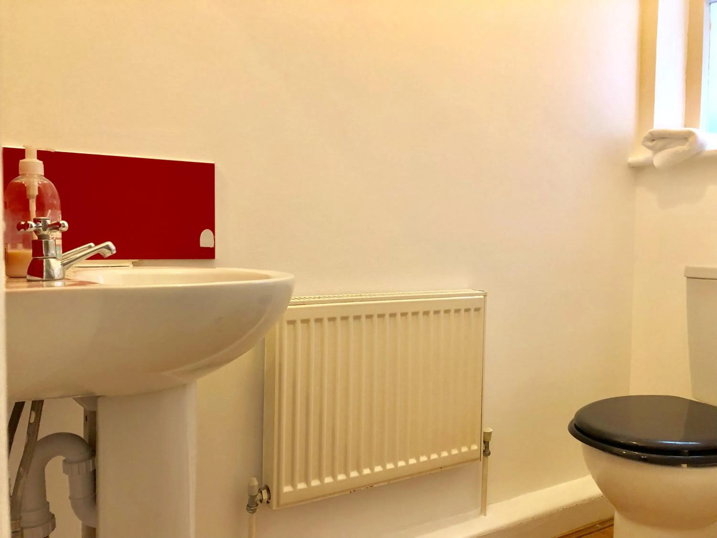 Bathroom in Little Connaught House