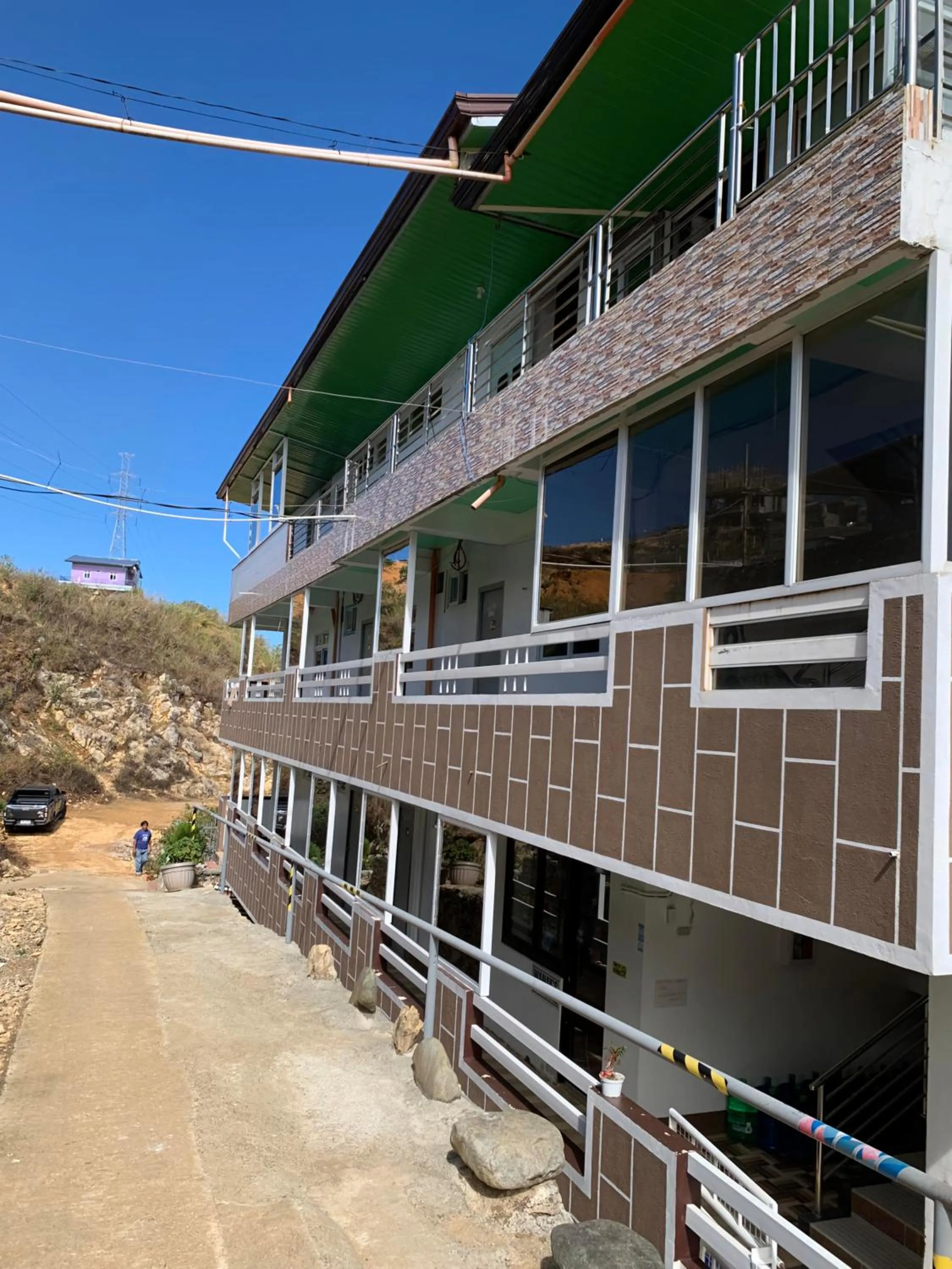 Wanay's Rocky Mountain Homestay