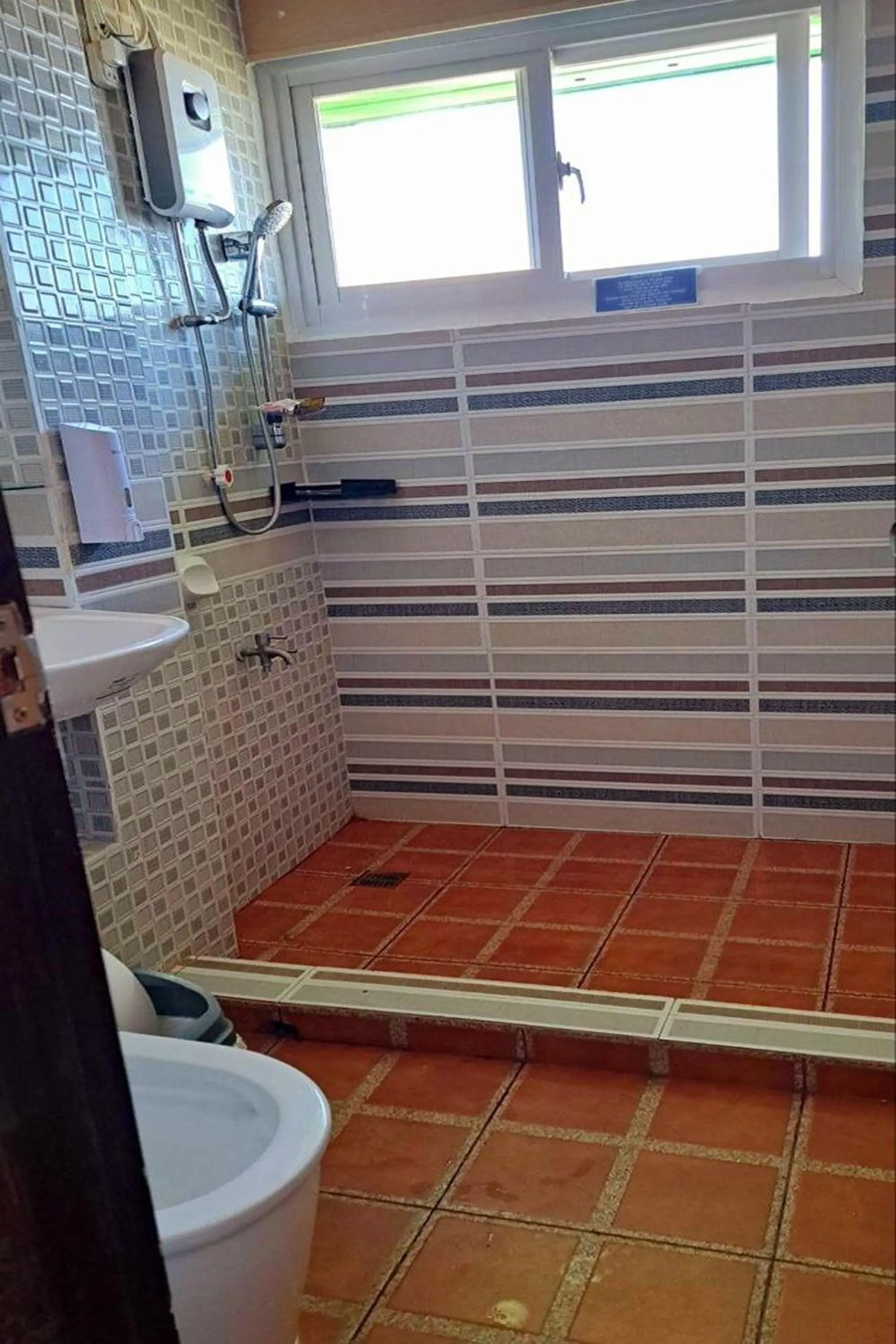 Bathroom in Wanay's Rocky Mountain Homestay