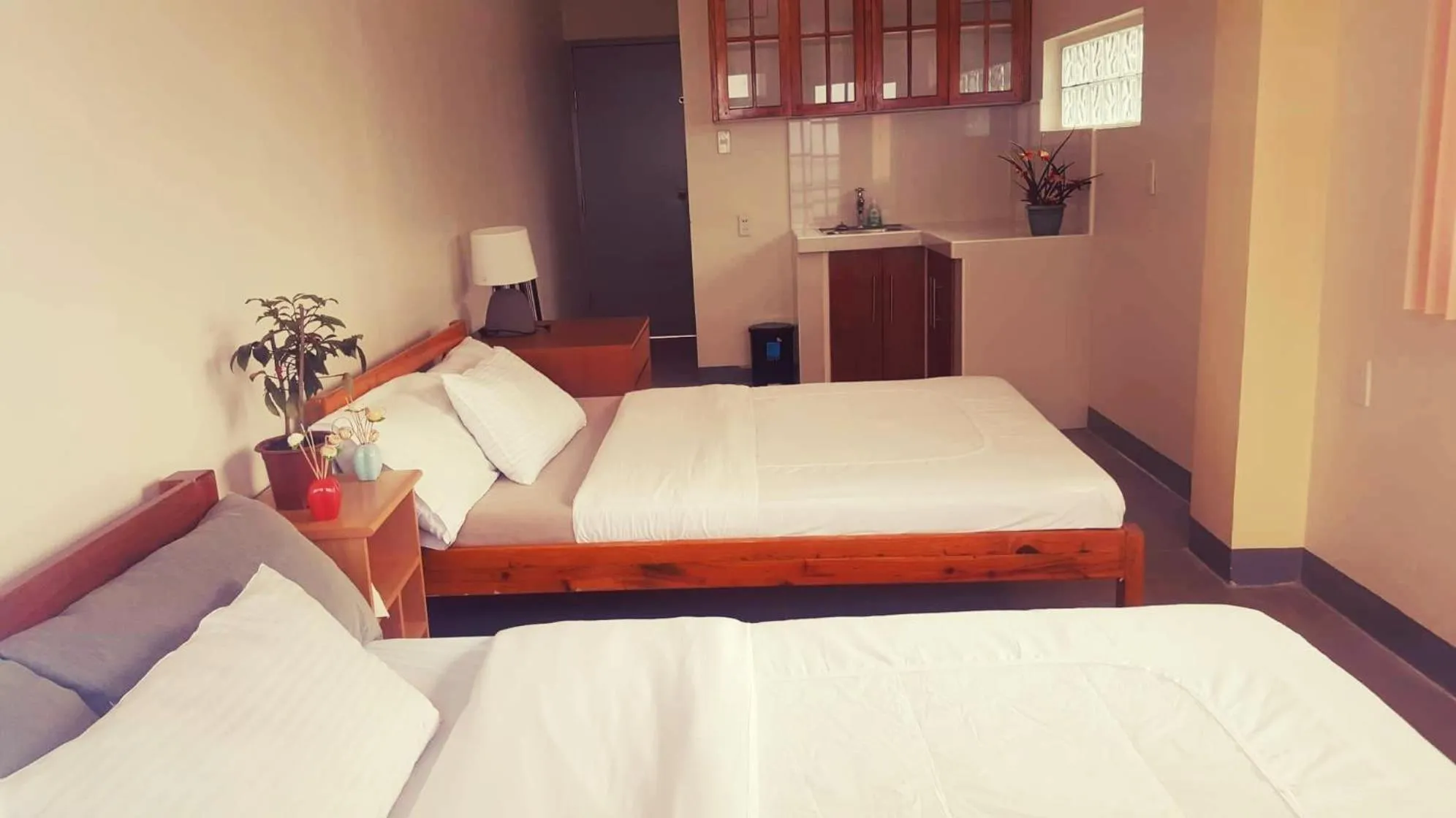 Bed in Wanay's Rocky Mountain Homestay