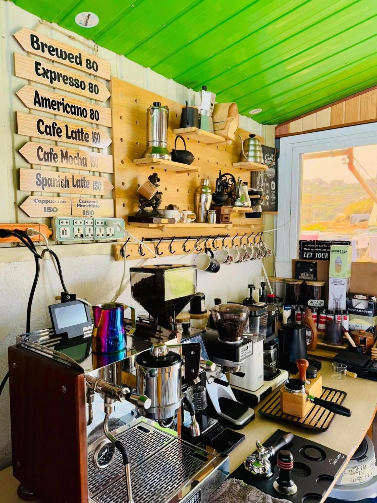 Wanay's Rocky Mountain Homestay