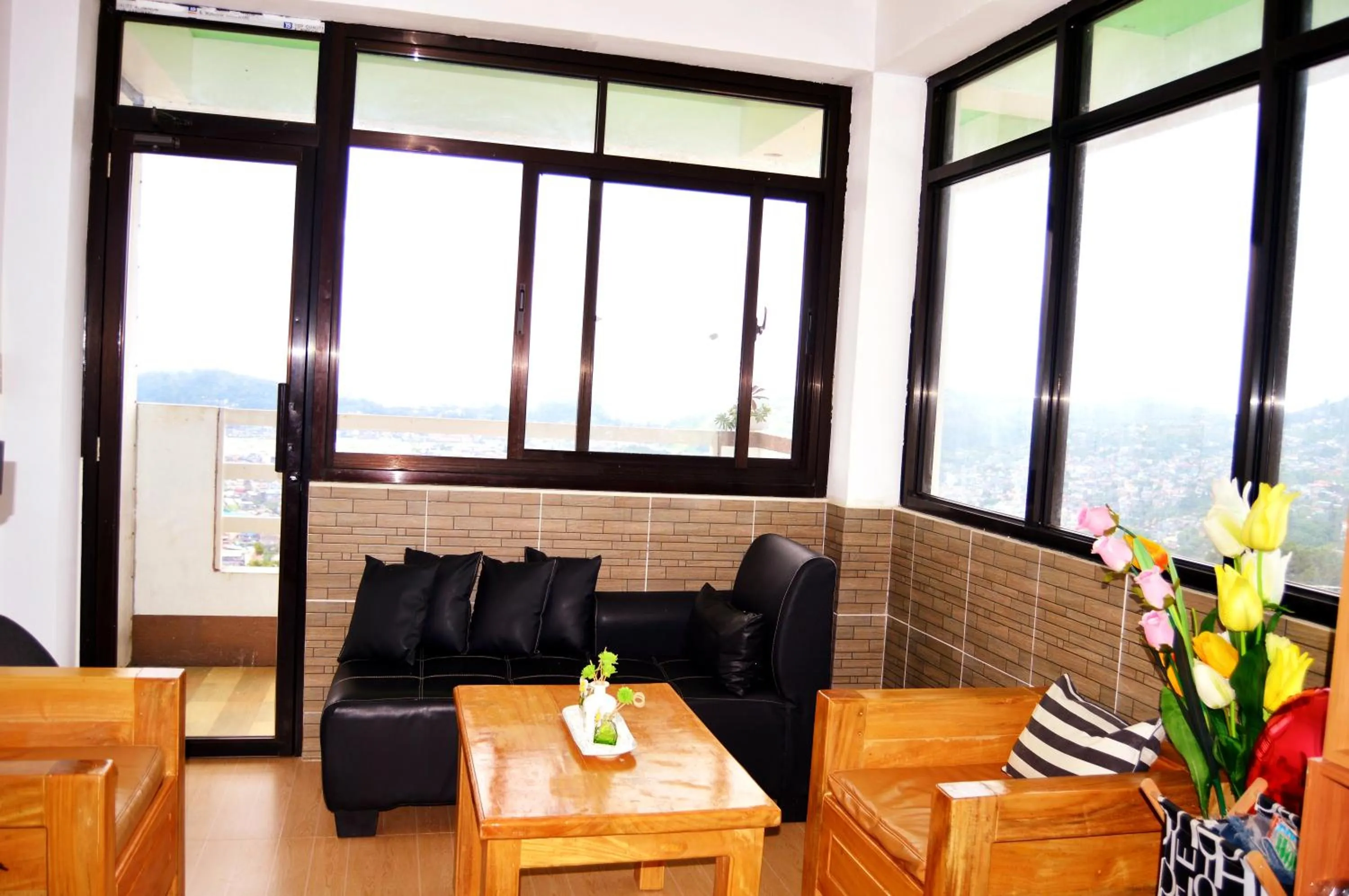 Property building in Wanay's Rocky Mountain Homestay