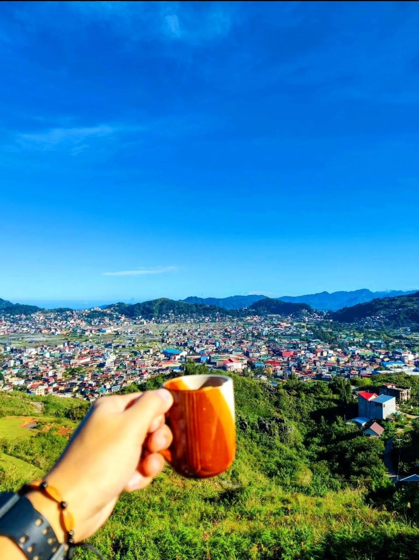 Property building in Wanay's Rocky Mountain Homestay
