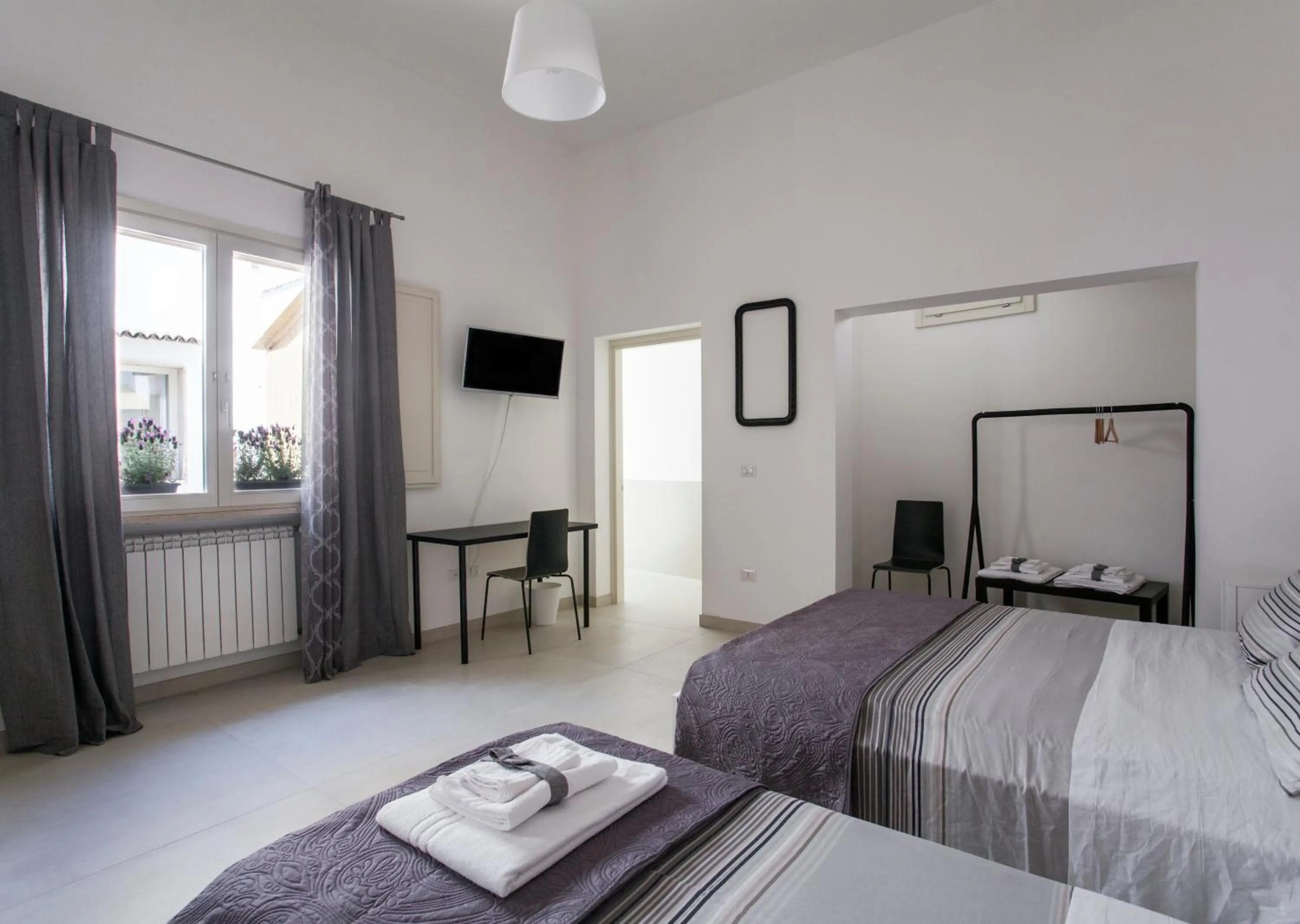 Deluxe Triple Room in Last Minute Rooms Lecce