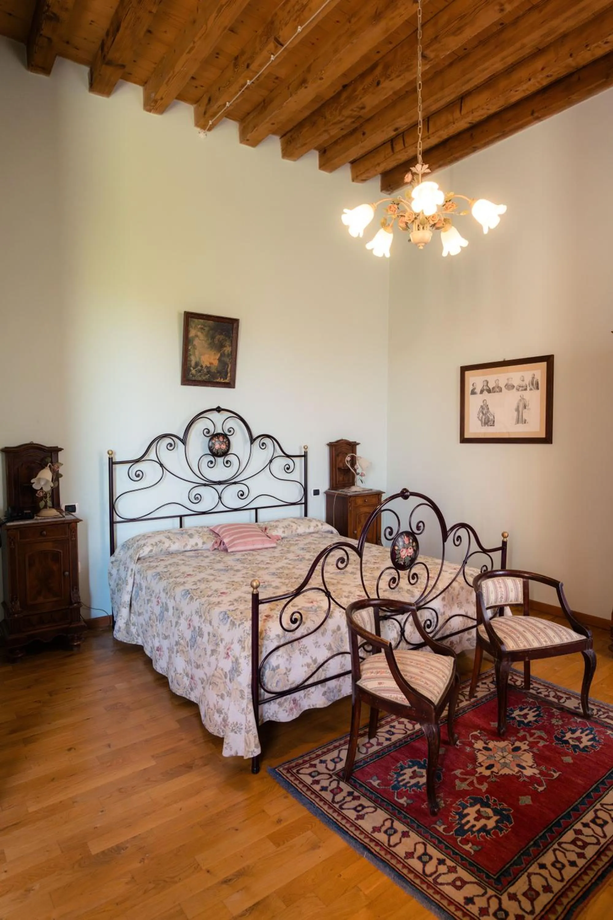 Bed in Villa Bongiovanni